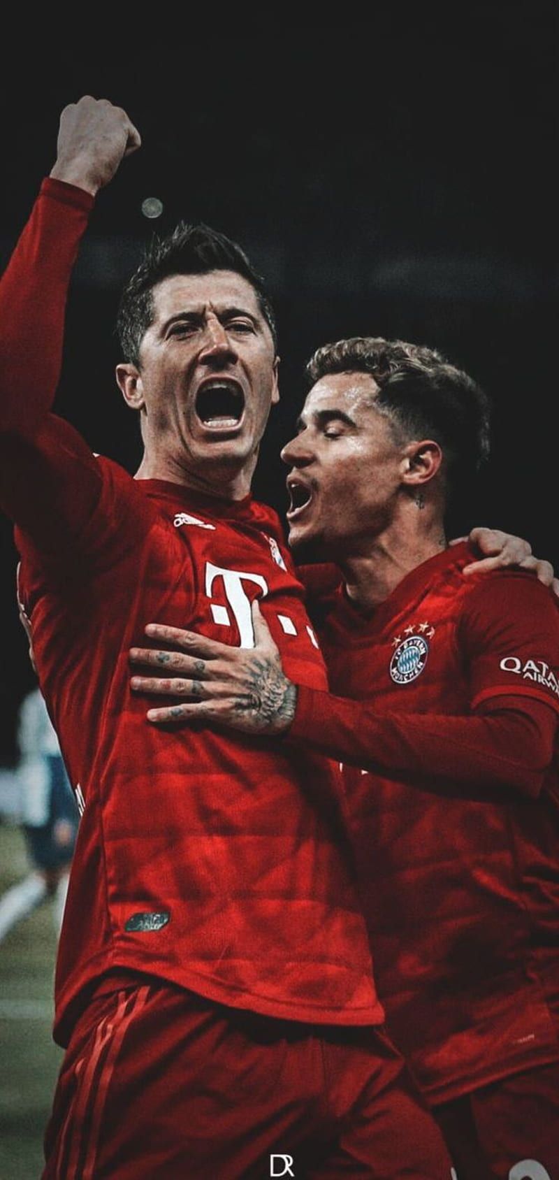 Robert Lewandowski, FC Bayern München, Teamkollege, Faust, Jubel, Hintergrundbild fürs Handy