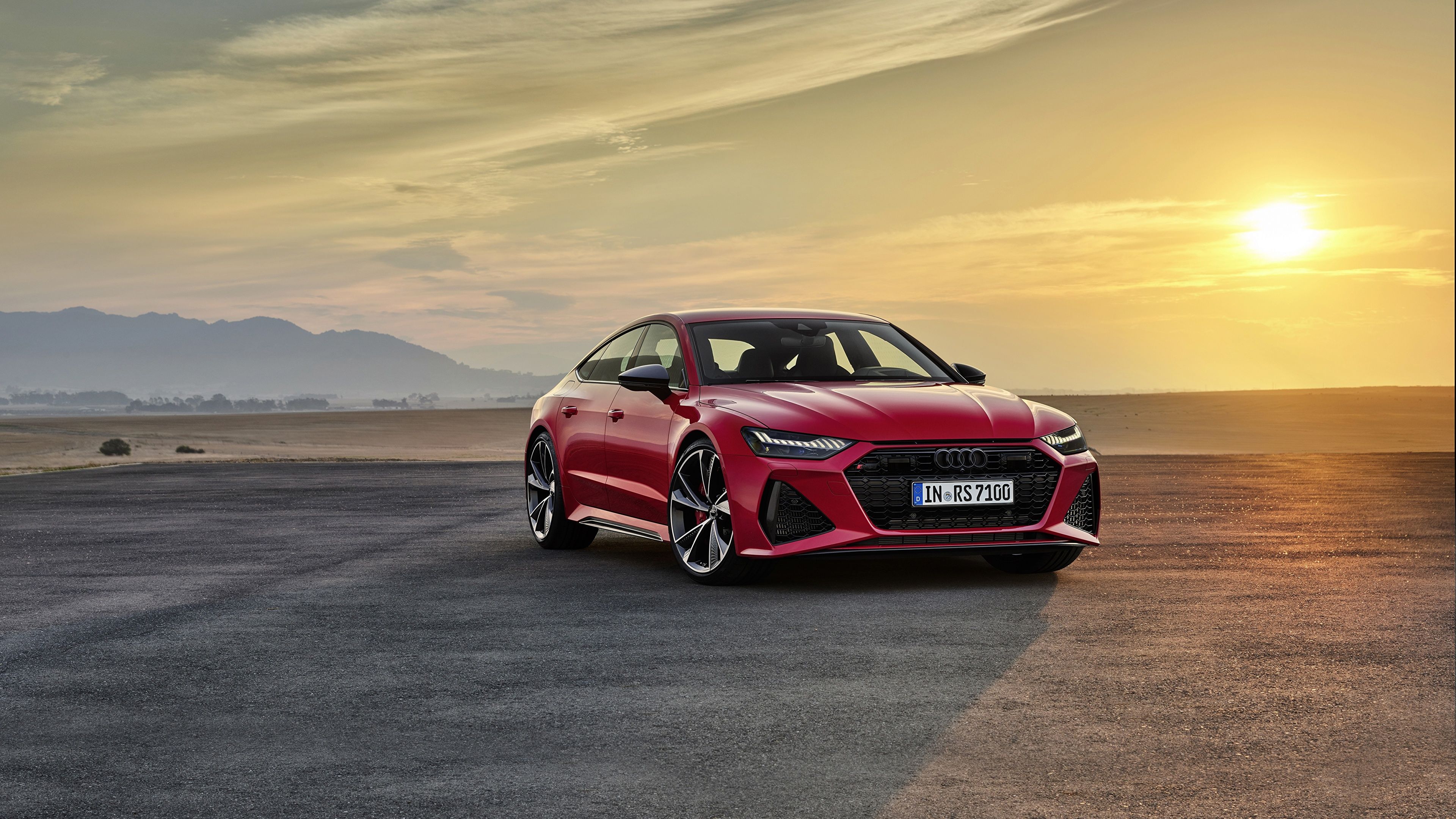 Audi RS7, Rot, Sonnenuntergang, Weite Ebene, Gegenlicht, 4K-Hintergrundbild für PC