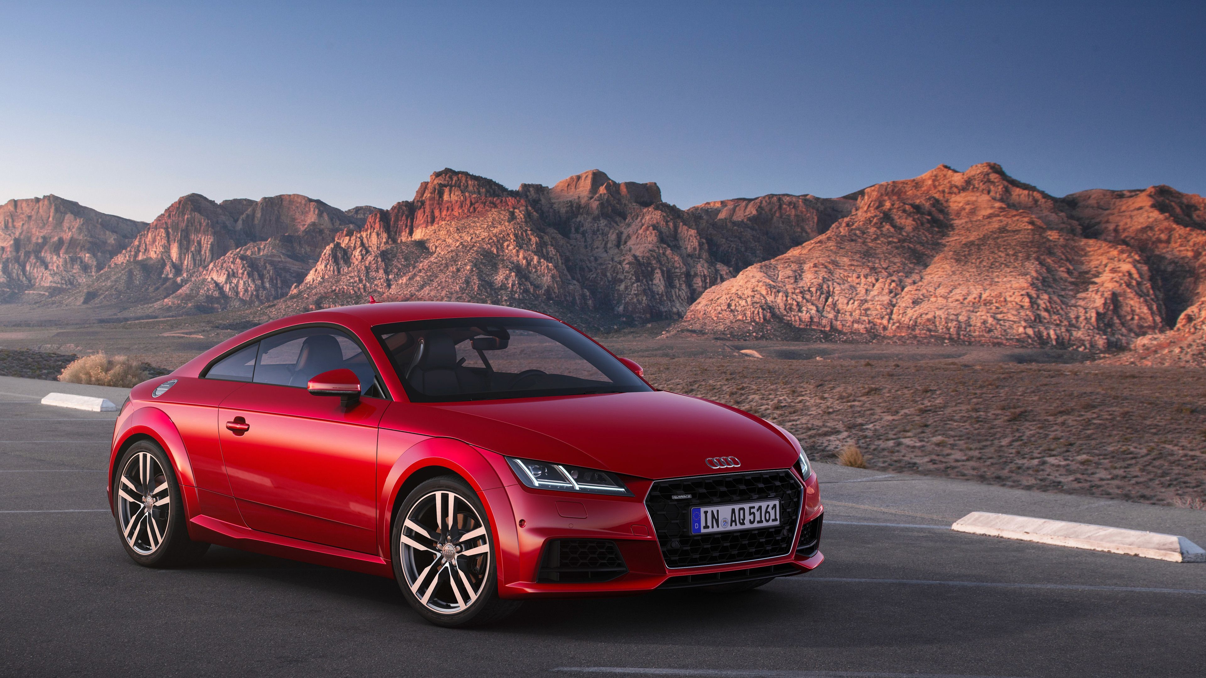 Audi TTS, Rot, Rote Felsen, Wüstenberge, Dreiviertelansicht, 3840x2160, Desktop-Hintergrund