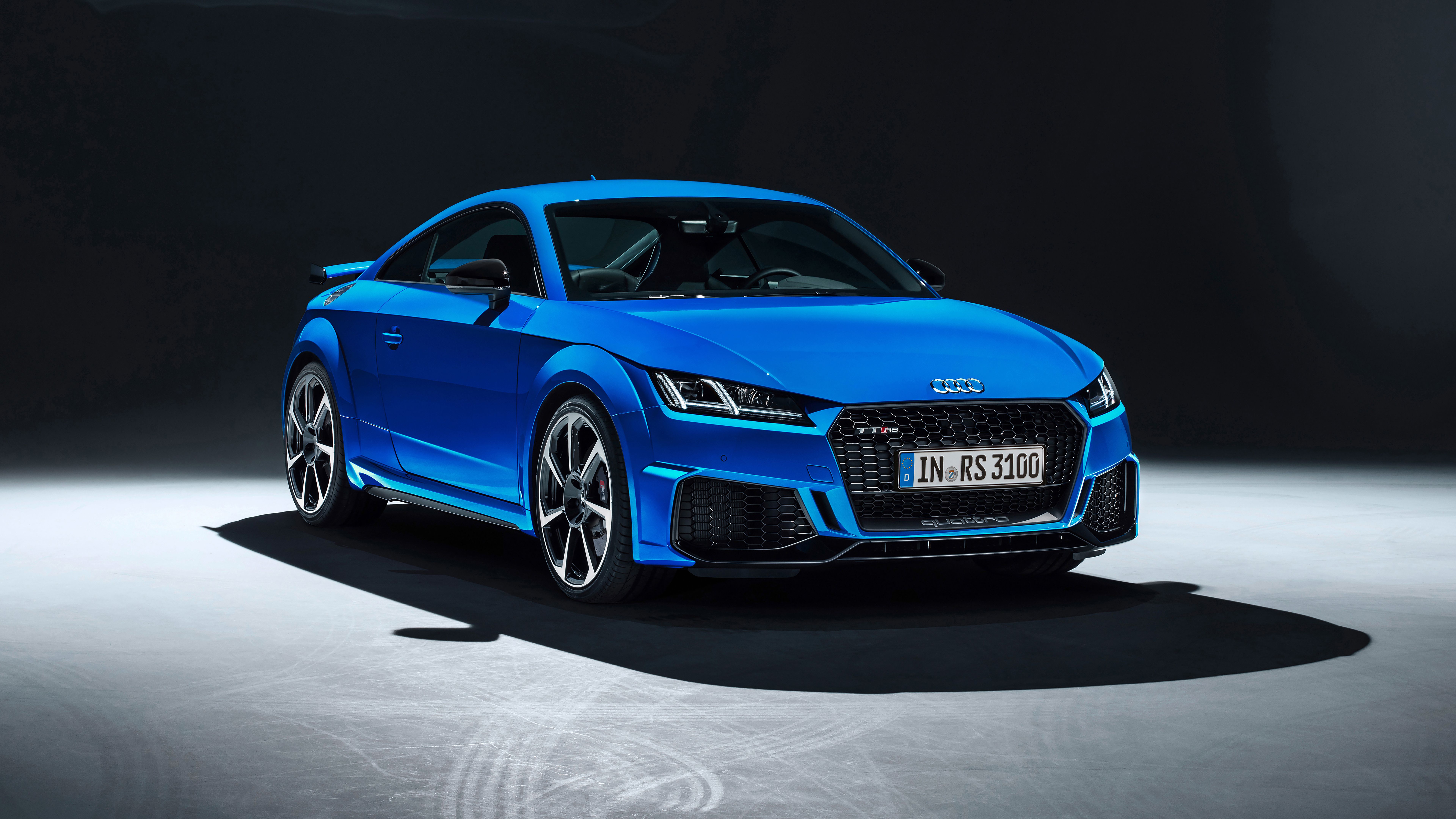 Audi TT RS, Blau, Studio, Schwarzer Hintergrund, Sportwagen, 8K Wallpaper