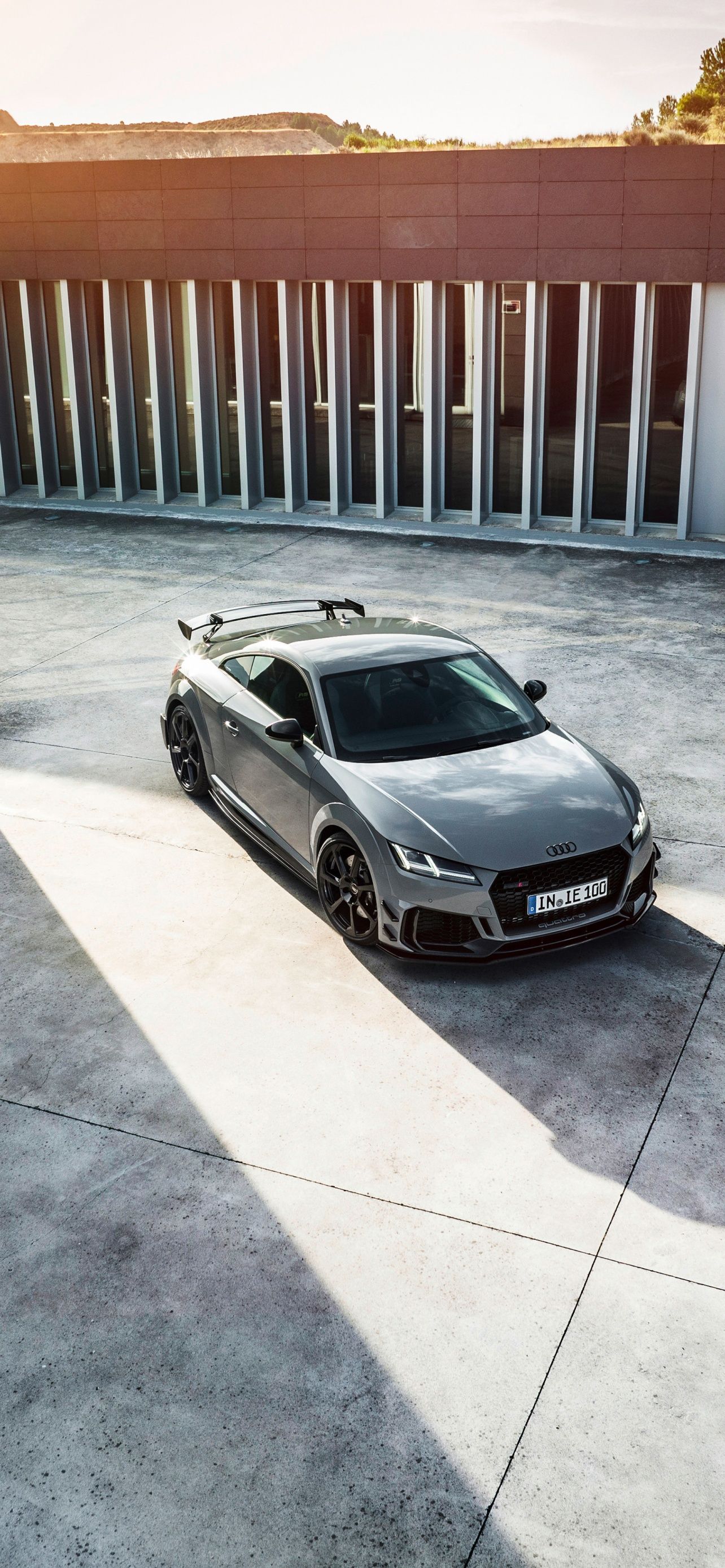Audi TT, Grau, Vogelperspektive, Schatten, Architektur, Full HD, Handy-Hintergrund im Hochformat