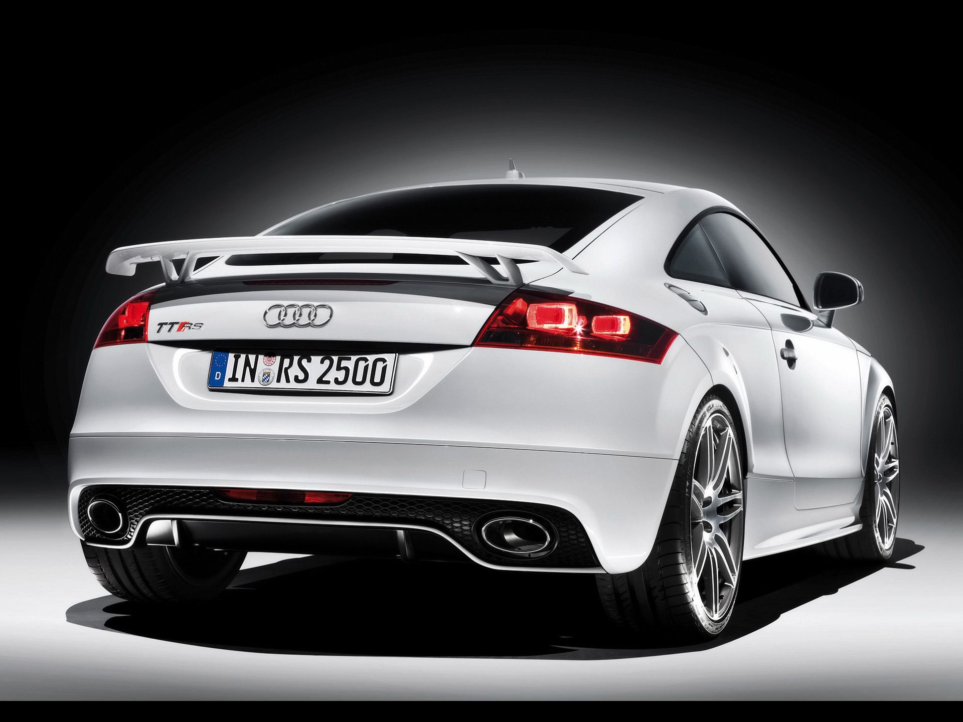 Audi TT RS, Weiß, Heckansicht, Heckspoiler, Studio, Hintergrundbild für iPad und Tablet