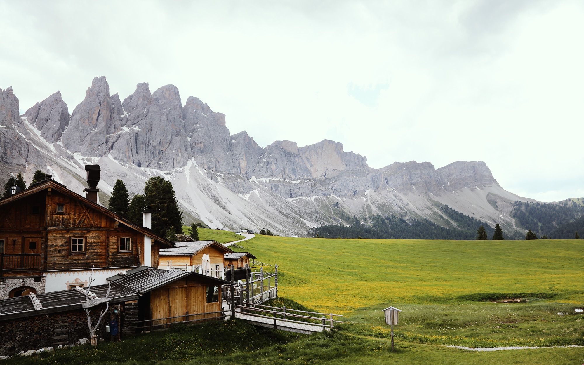 Geislergruppe, Dolomiten, Südtirol, Almhütte, Bergwiese, Full HD, Breitbild-Hintergrundbild
