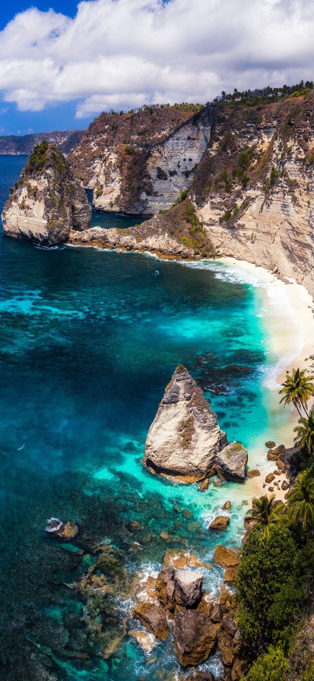Nusa Penida, Diamond Beach, Bali, Klippen, Felsformation, Türkisblaues Meer, Handy-Hintergrundbild