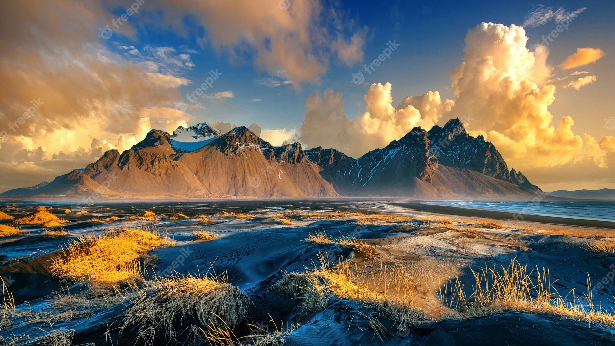 Vestrahorn, Stokksnes, Island, Dünen, Goldenes Licht, Wolken, Full-HD-Hintergrundbild für PC