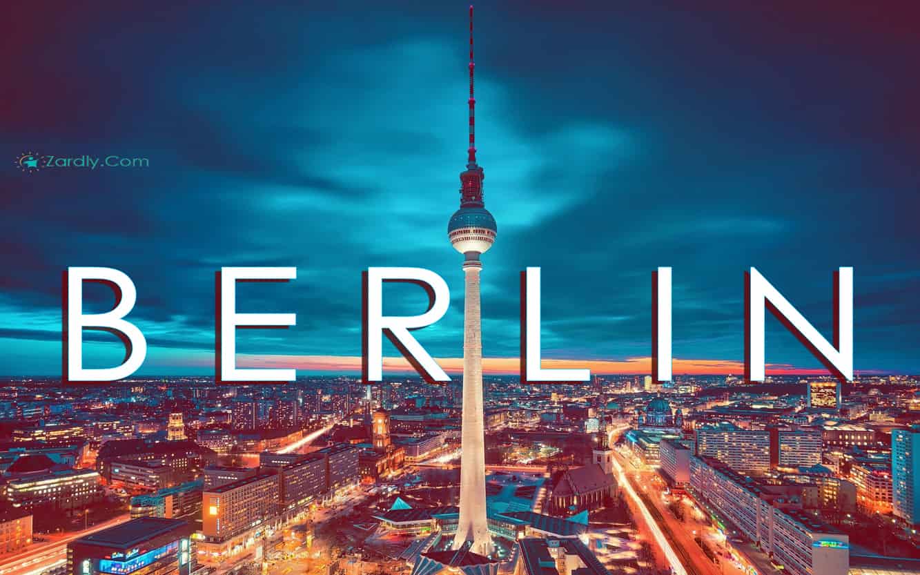 Berliner Fernsehturm, Berlin, Schriftzug, Nacht, Türkiser Himmel, Stadtlichter, HD-PC-Hintergrundbild