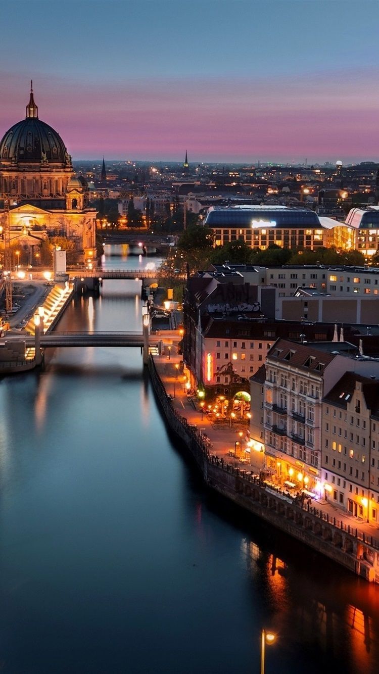 Berliner Dom, Spree, Berlin, Dämmerung, Fluss, Hochformat, HD, Handy-Hintergrund