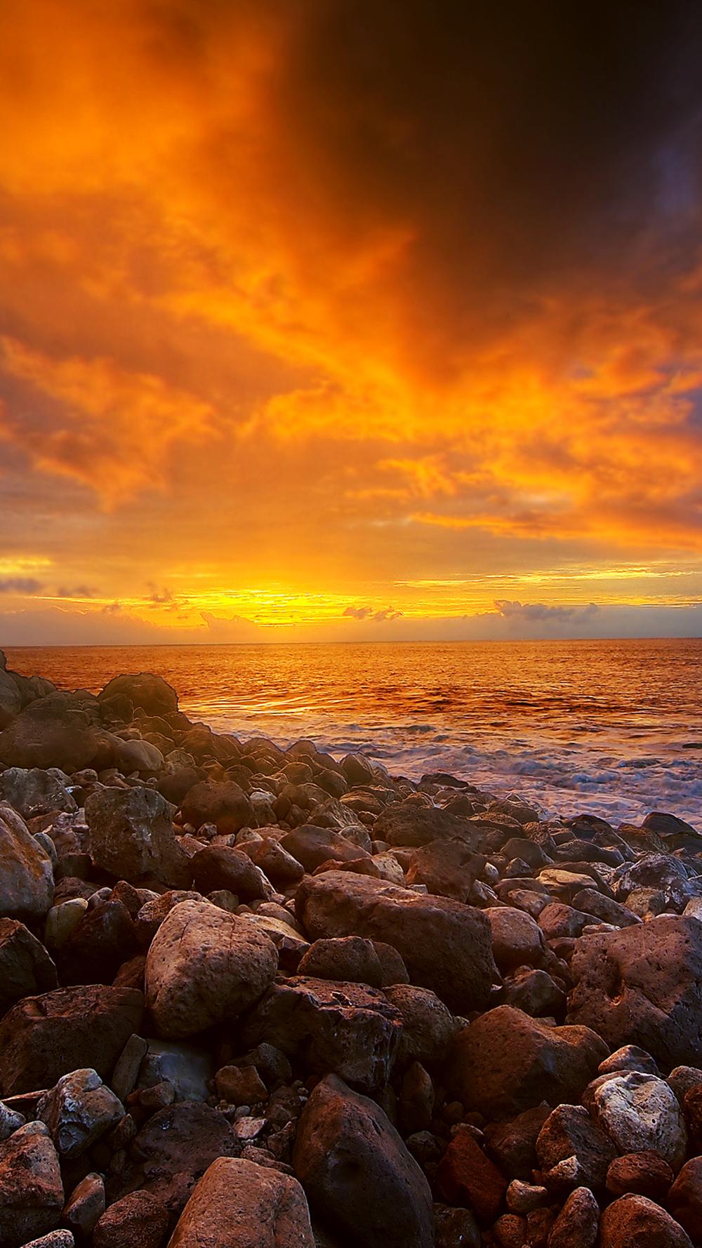 Sonnenuntergang, Felsenstrand, Orange Himmel, Steine, Hochformat, HD, Handy-Hintergrund
