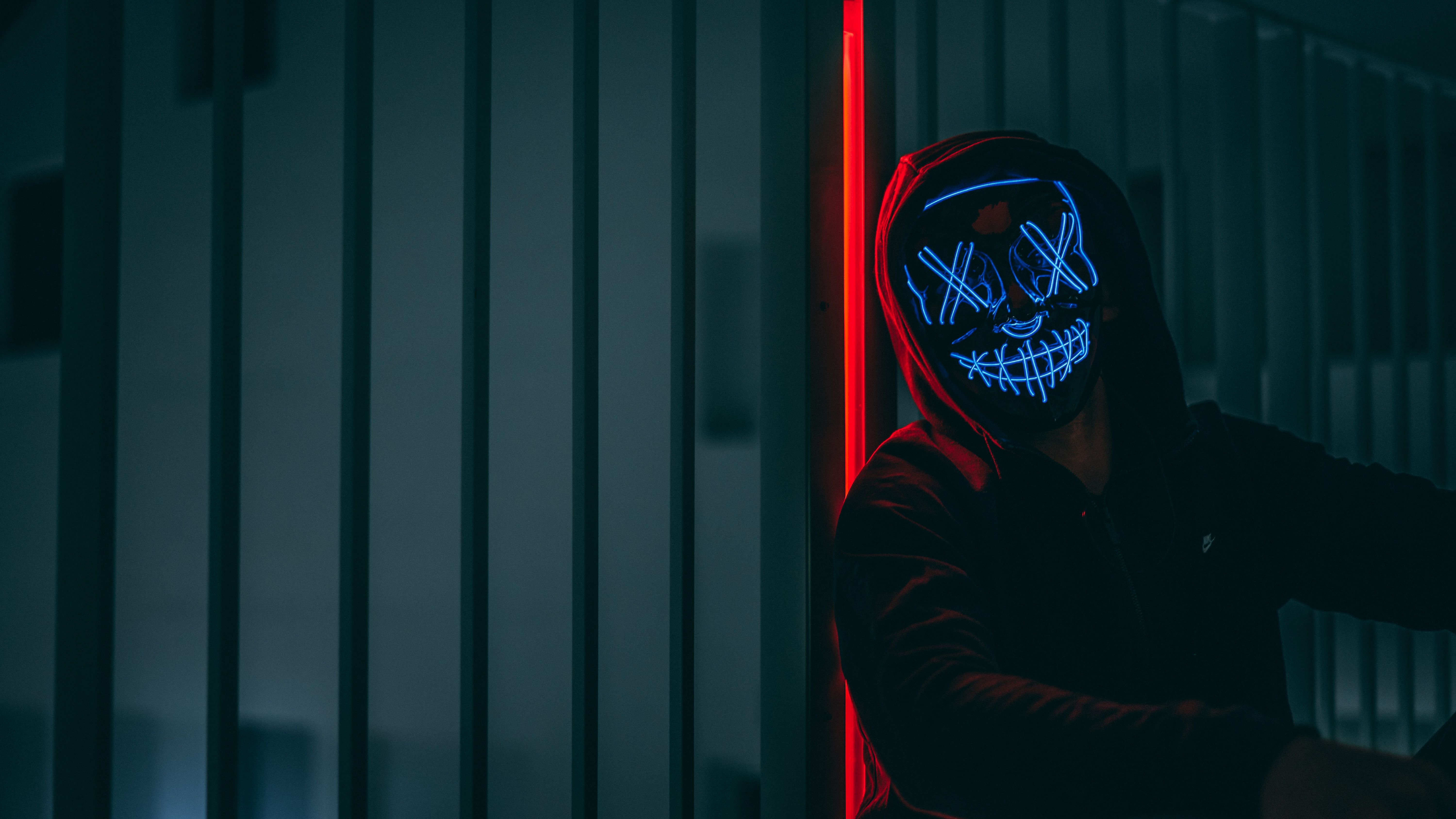 LED-Maske, Kapuze, Blau, Rotes Licht, Dunkel, 6K, Hintergrundbild für den PC