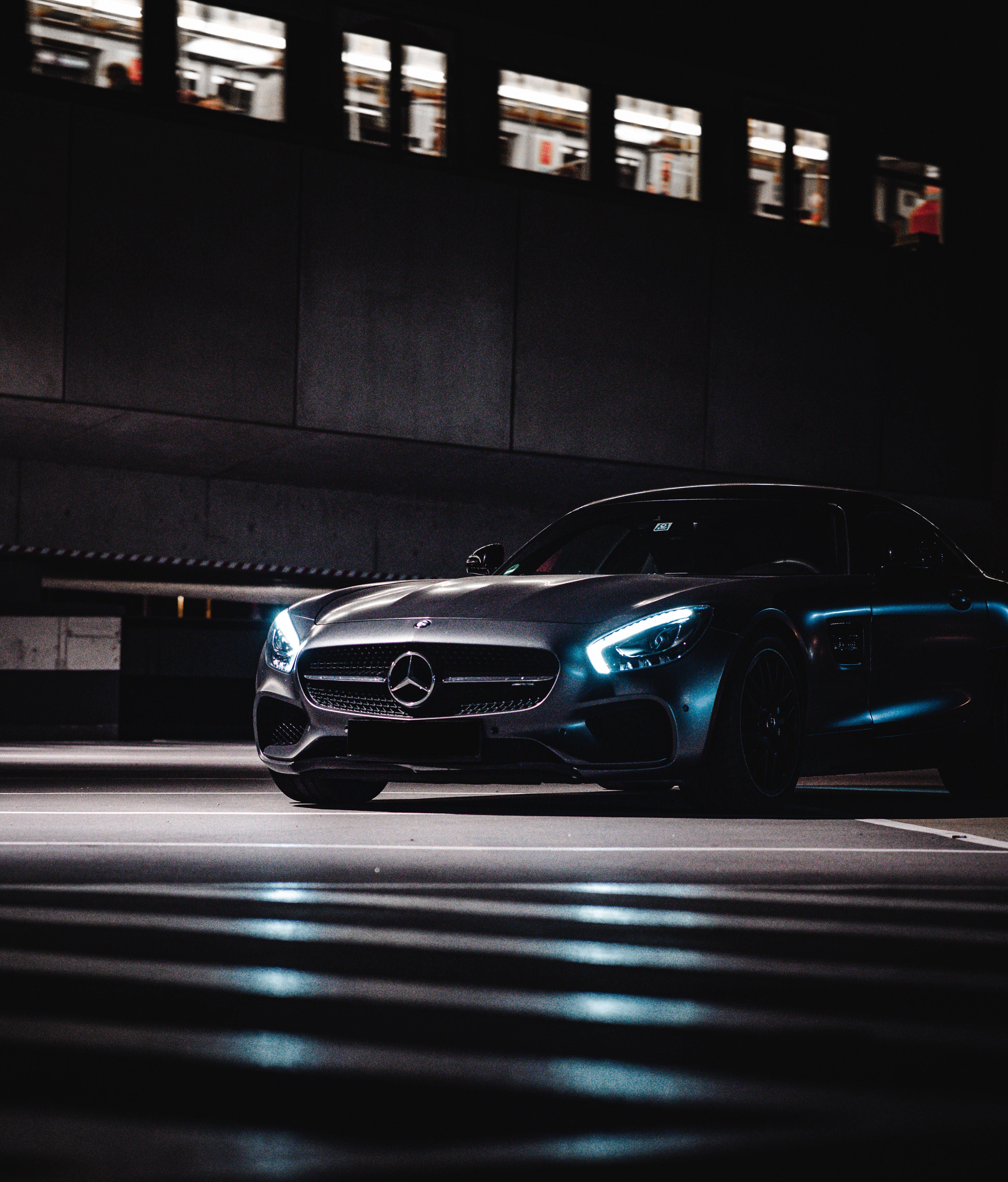 Mercedes-AMG GT, Nacht, Dunkel, Lichtreflexe, QHD+, Hintergrundbild fürs Tablet