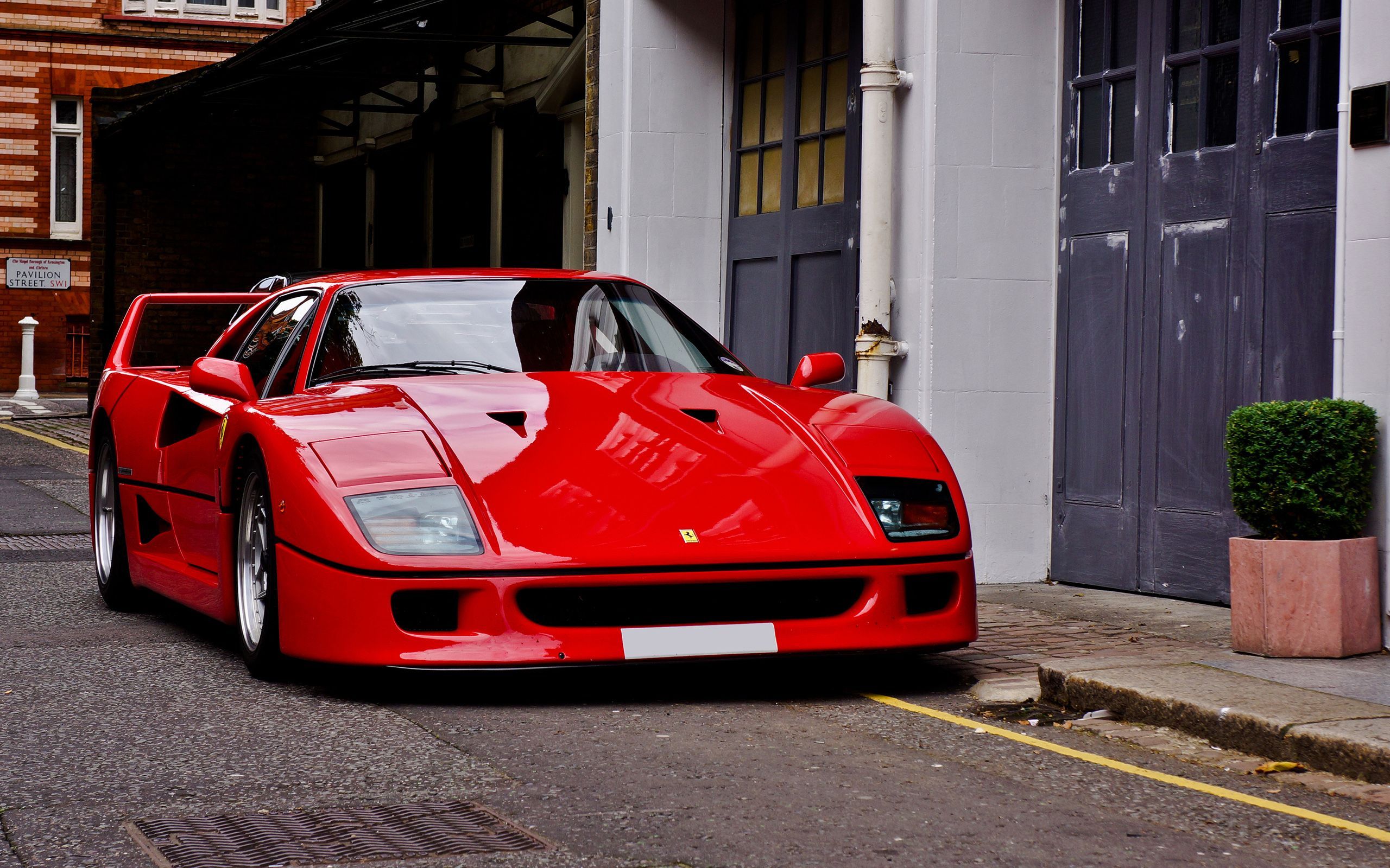 Ferrari F40, Supersportwagen, Straße, Altbau, 16:10, 2K-Hintergrundbild für den Desktop