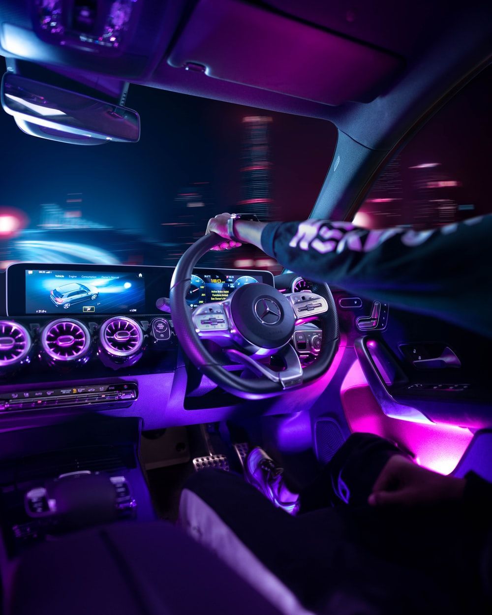 Mercedes-Benz, Innenraum, Ambientebeleuchtung, Lenkrad, Lila, Hintergrundbild fürs iPad