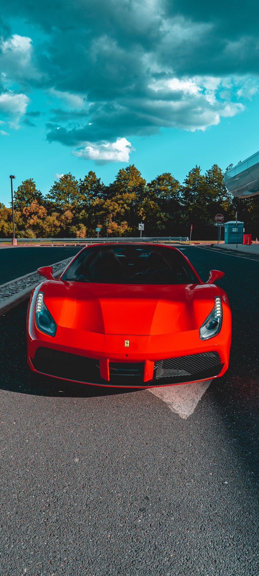 Ferrari, Sportwagen, Frontansicht, Bäume, Blauer Himmel, Full HD, iPhone-Hintergrundbild