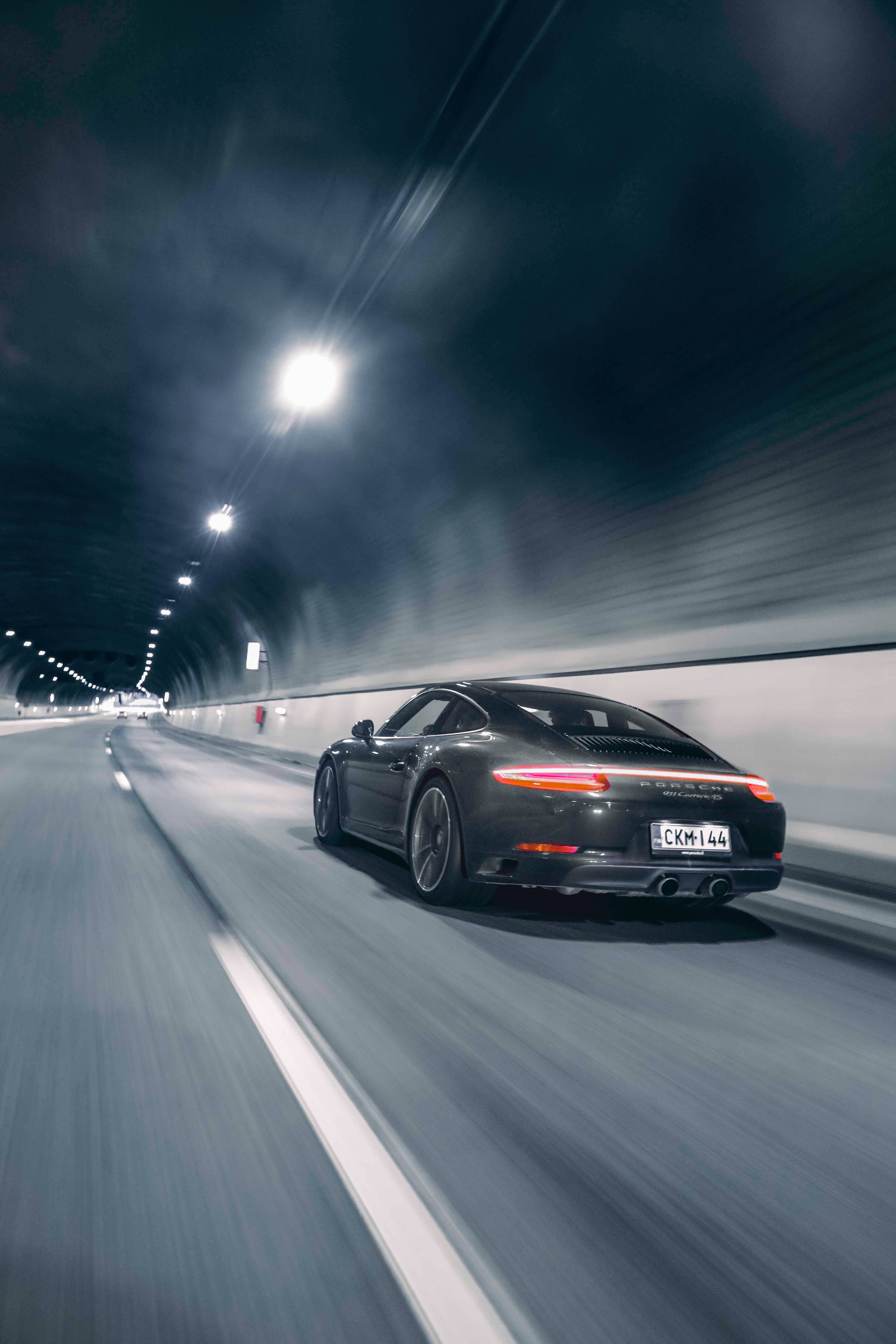 Porsche 911, Porsche, Tunnel, Bewegungsunschärfe, Schwarzer Sportwagen, Fahrt, iPhone-Hintergrundbild
