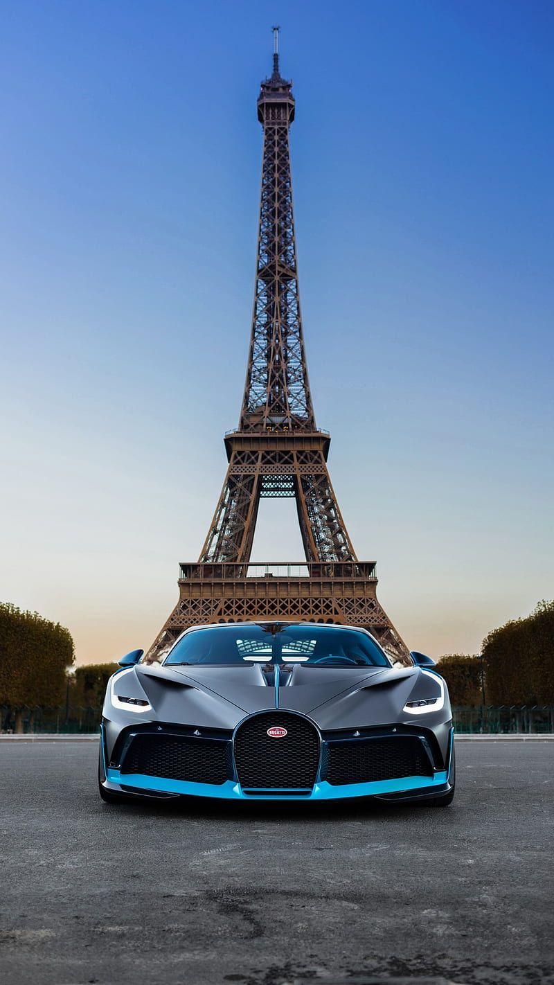 Bugatti Divo, Eiffelturm, Paris, Hypercar, Blauer Himmel, Sperrbildschirm fürs iPhone