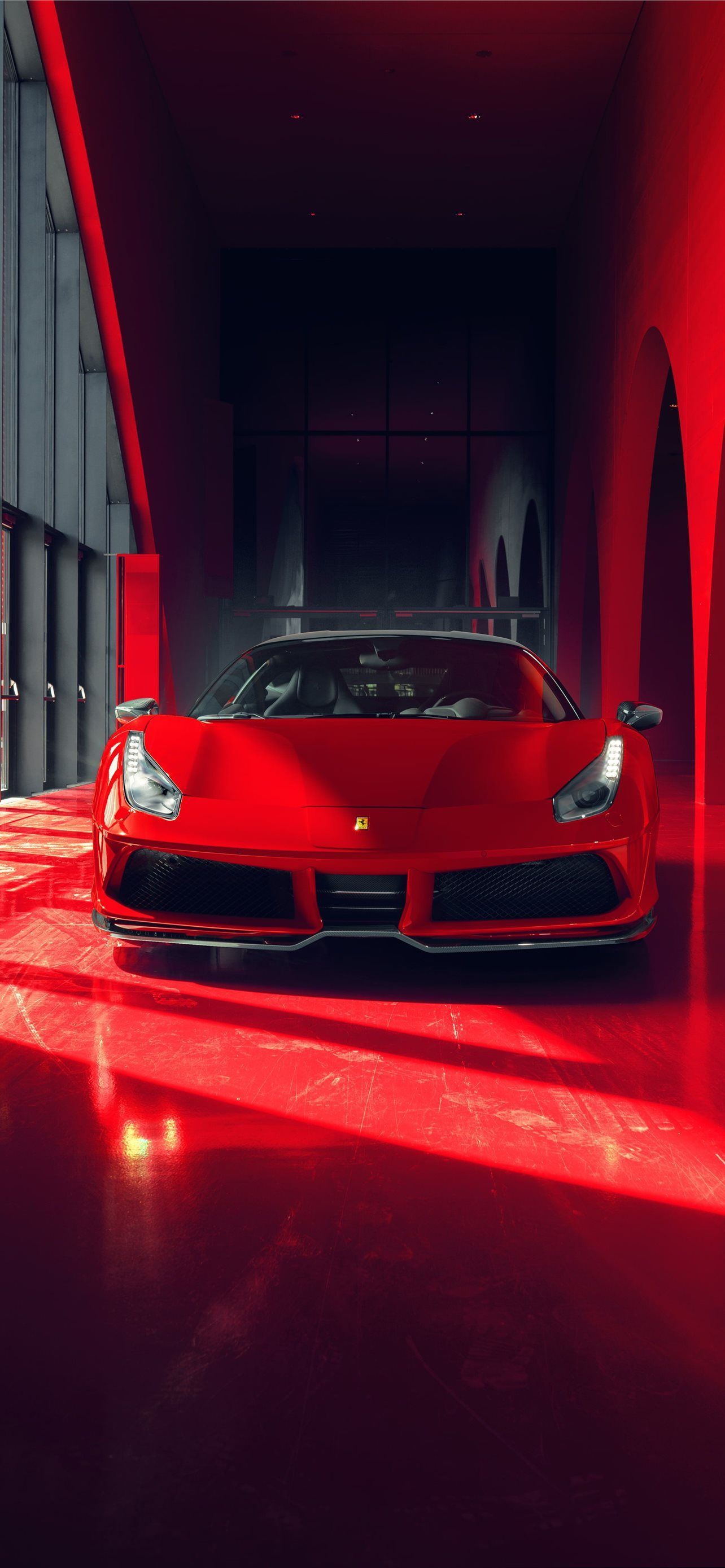 Ferrari, Supersportwagen, Rotes Licht, Unterführung, Hochformat, Hintergrundbild fürs Smartphone