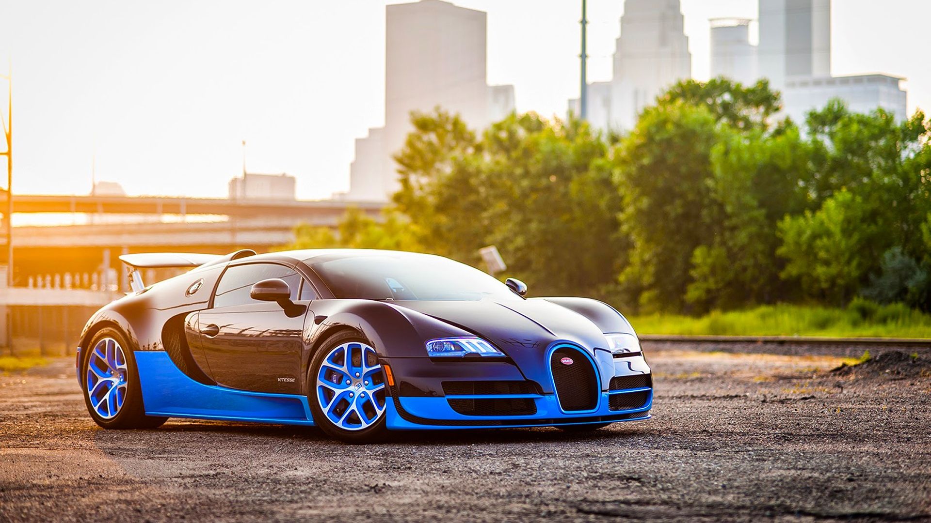 Bugatti Veyron, Zweifarbig, Skyline, Gegenlicht, Supersportwagen, Full HD, Laptop-Hintergrundbild