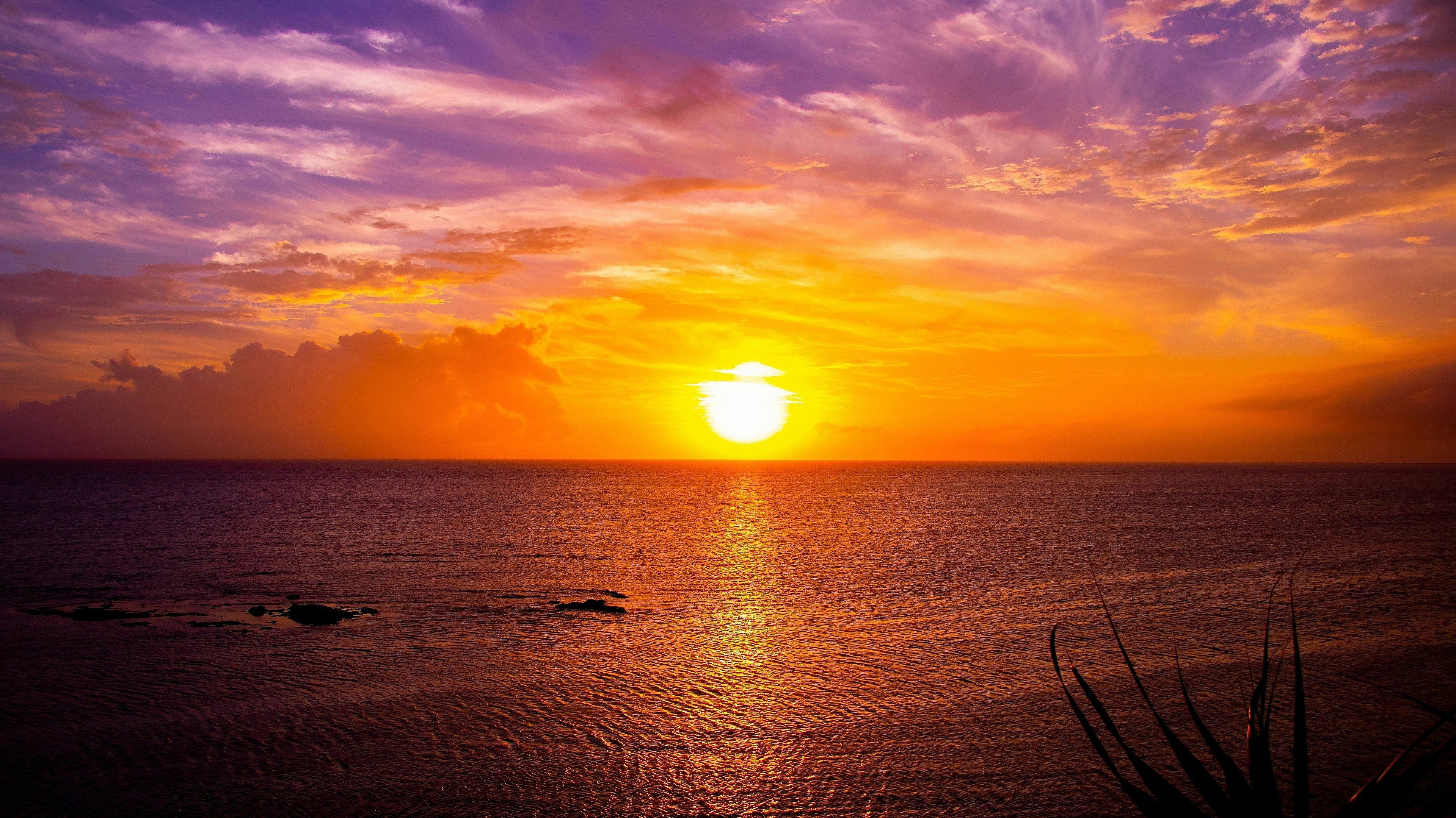 Meer, Sonne, Lila Wolken, Orange, Horizont, 4K, Desktop-Hintergrund für Windows