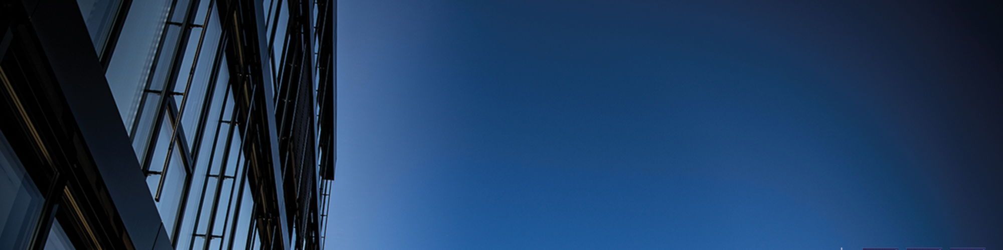 Glasfassade, Bürogebäude, Blau, Architektur, Dual-Monitor-Hintergrundbild