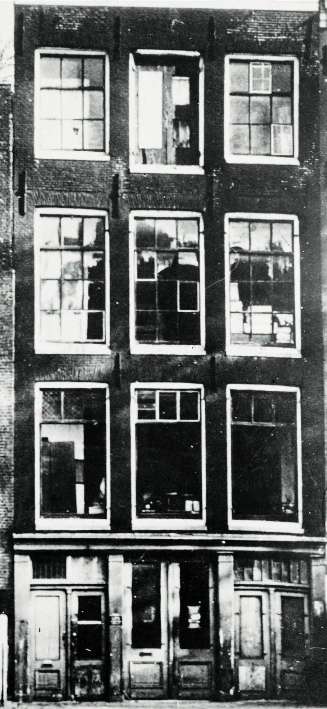 Anne-Frank-Haus, Amsterdam, Fassade, Fenster, Schwarz-Weiß, 1125x2436, Handy-Hintergrund