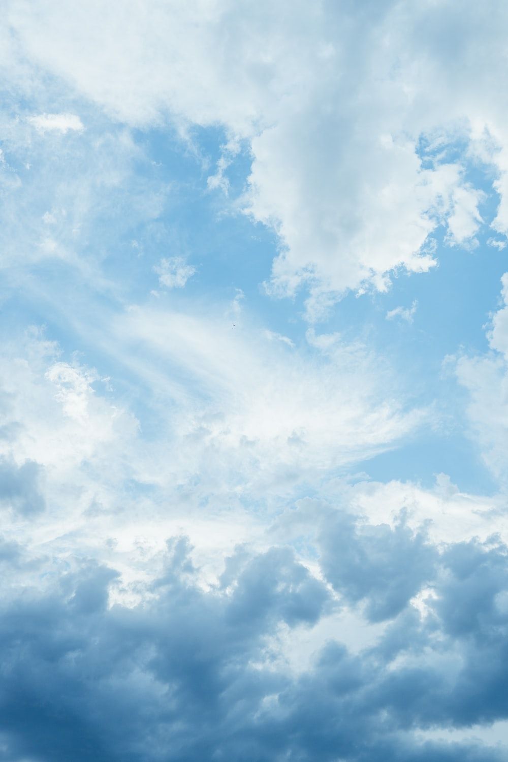 Wolken, Himmel, Hellblau, Verträumt, Hochformat, HD, Hintergrundbild fürs Handy
