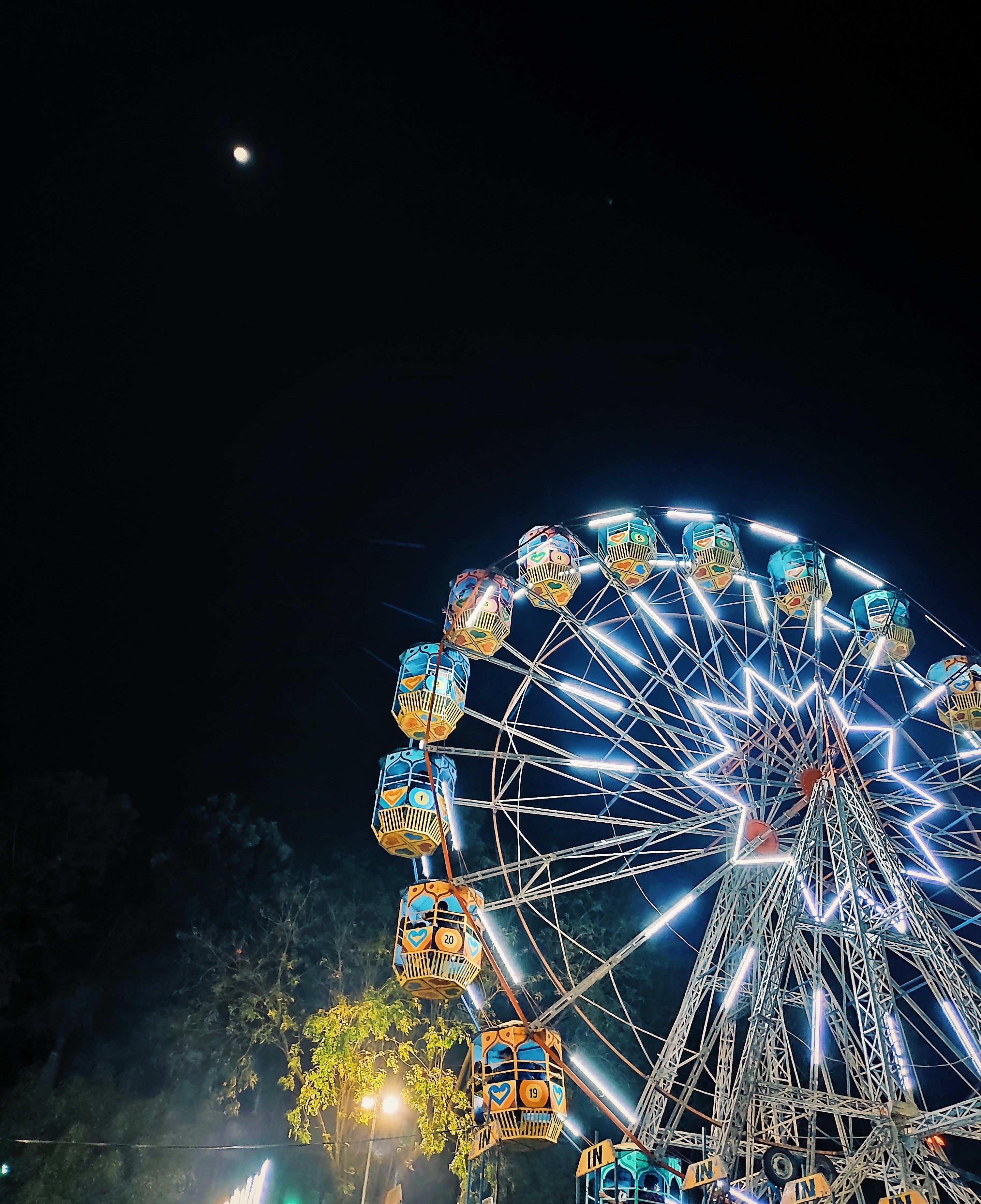 Riesenrad, Nacht, Mond, Leuchtend, Jahrmarkt, QHD+, Hintergrundbild fürs Tablet