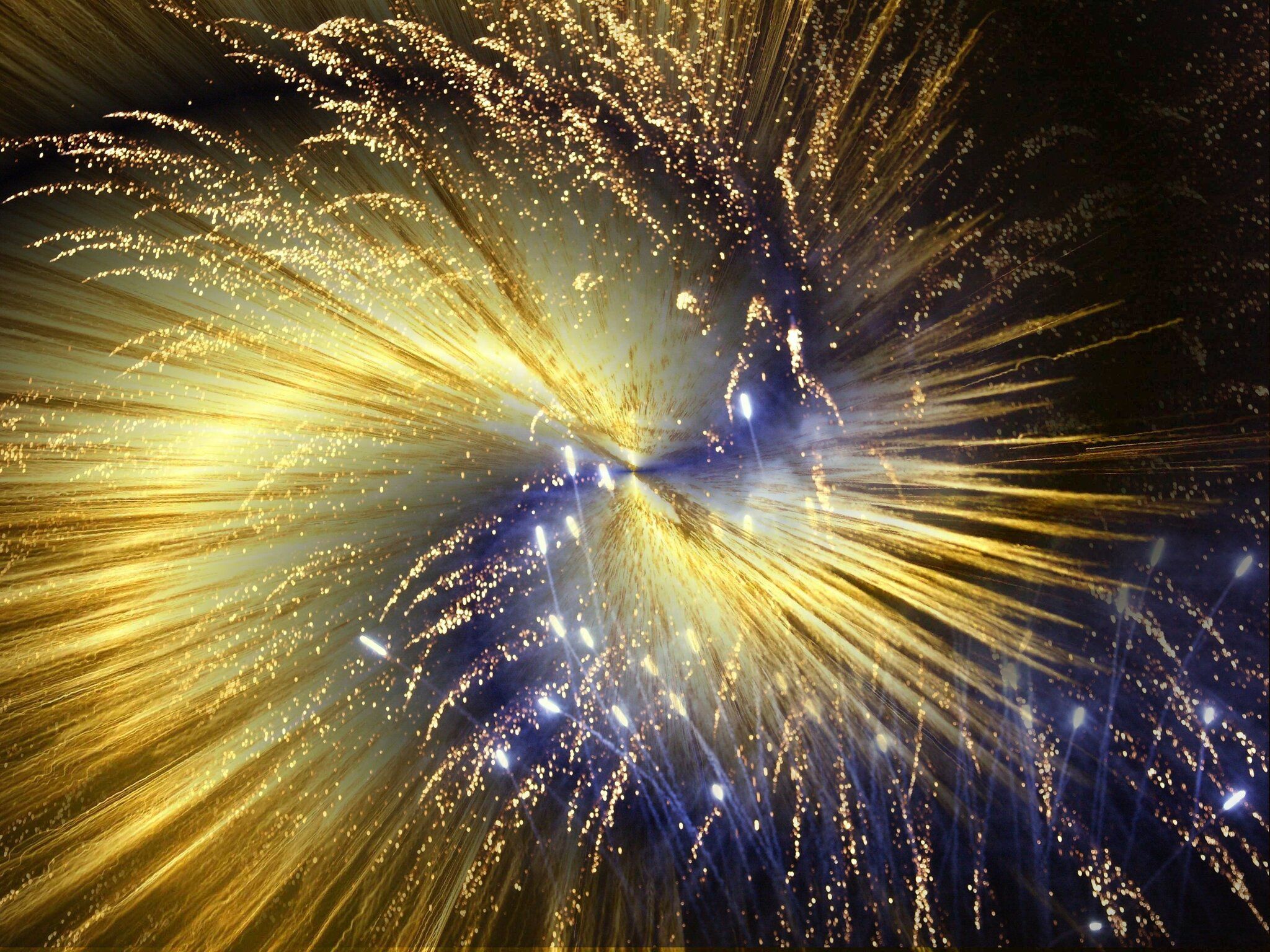 Feuerwerk, Gold, Blau, Nahaufnahme, Full HD, iPad-Hintergrundbild