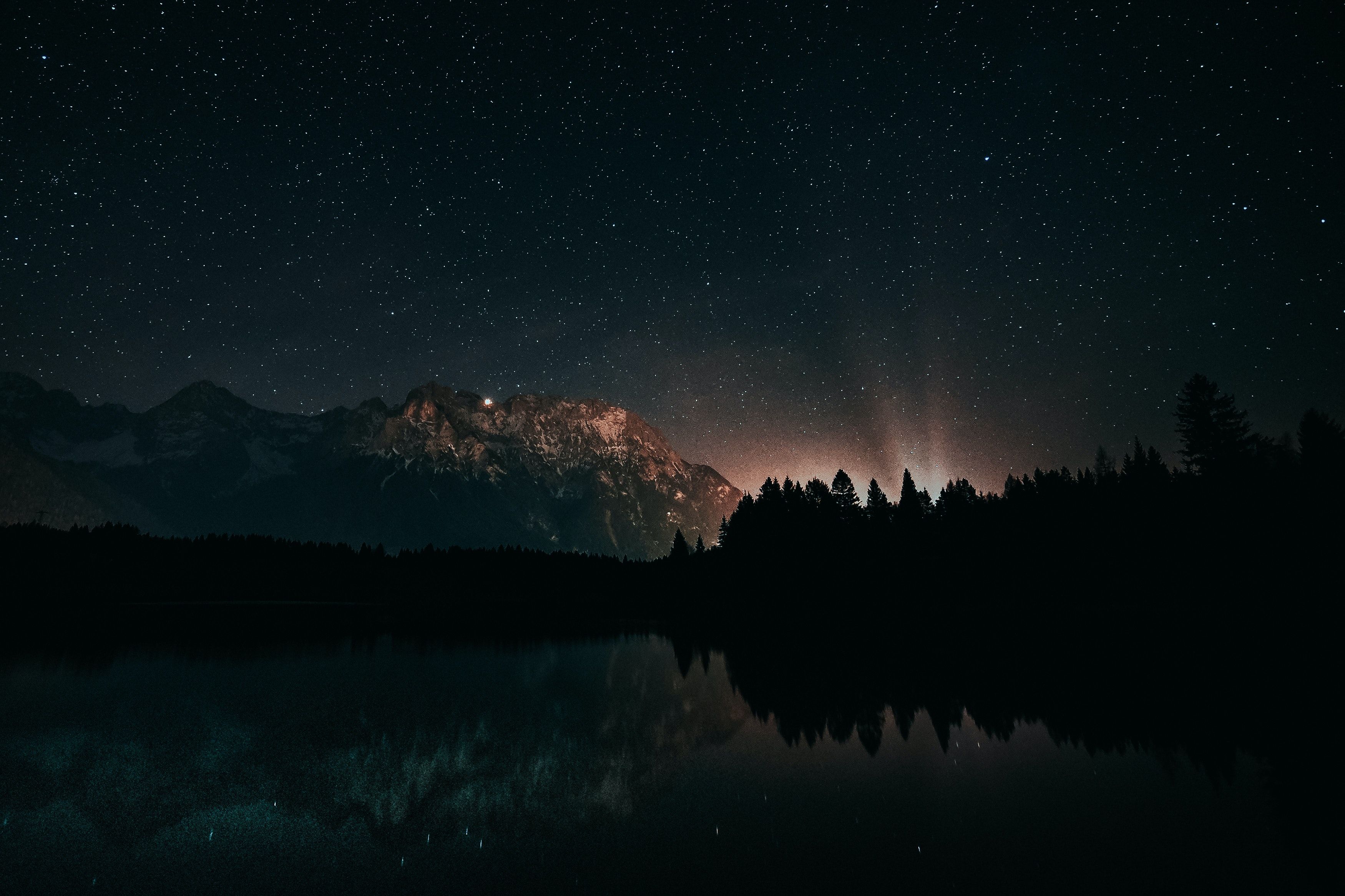Nacht, Berge, See, Dunkel, Lichtschein, 2K, Hintergrundbild für den PC