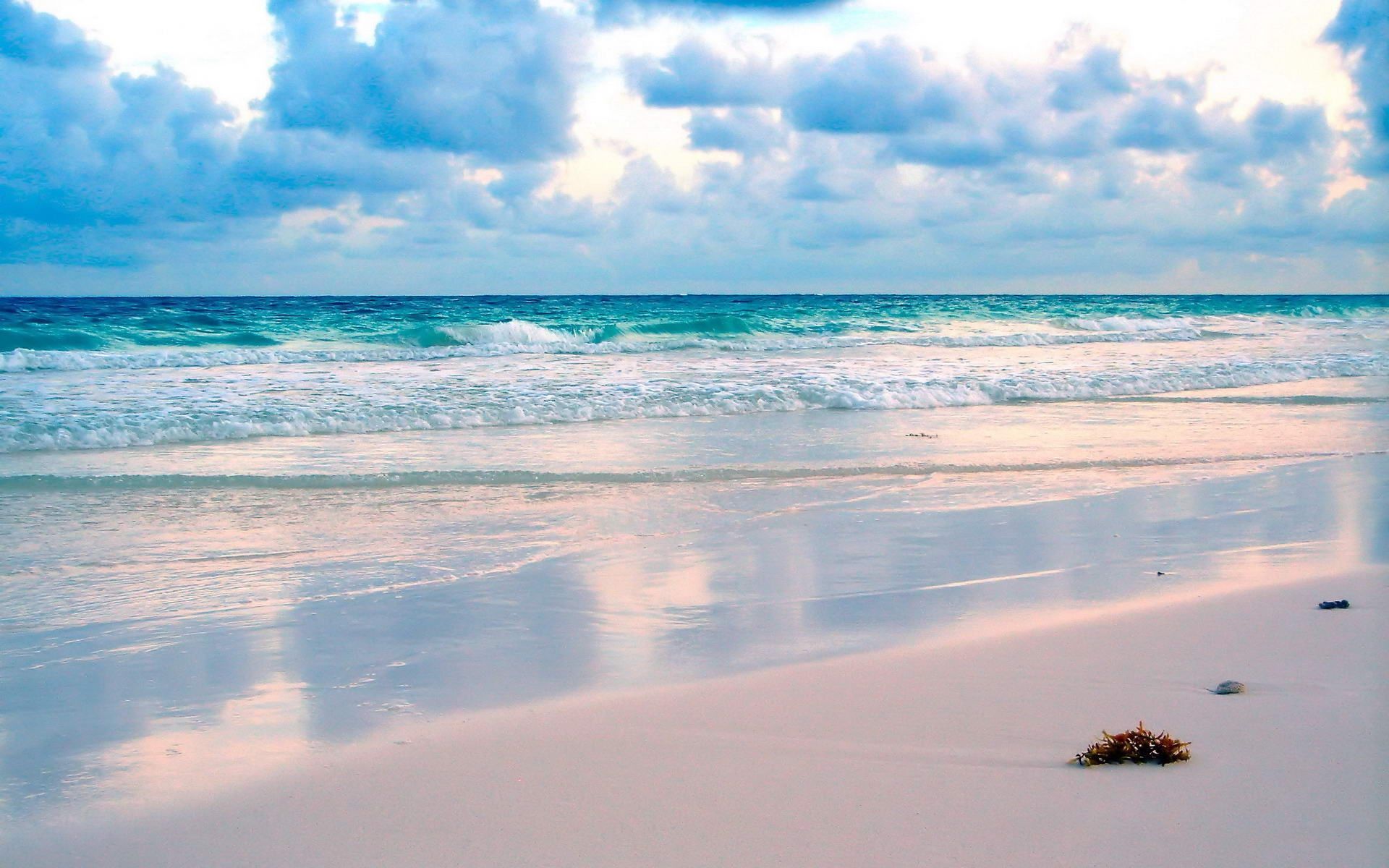 Strand, Wellen, Wolken, Pastellfarben, Meer, 16:10, Full-HD-Hintergrundbild für den Desktop