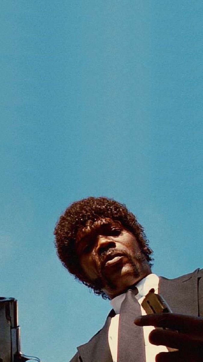 Jules Winnfield, Samuel L. Jackson, Pulp Fiction, Froschperspektive, Blauer Himmel, Sperrbildschirm