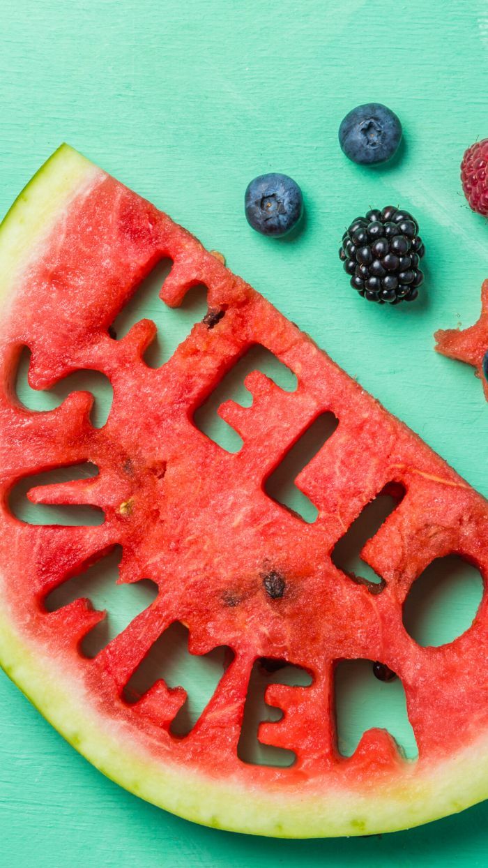 Wassermelone, Hello Summer, Beeren, Mintgrün, Foodart, Hochformat, Hintergrundbild fürs Smartphone