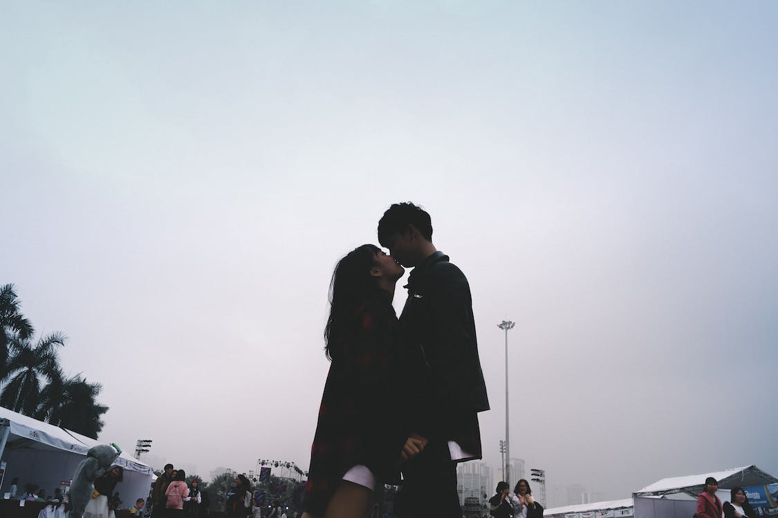 Kuss, Paar, Silhouette, Bewölkter Himmel, Hintergrundbild