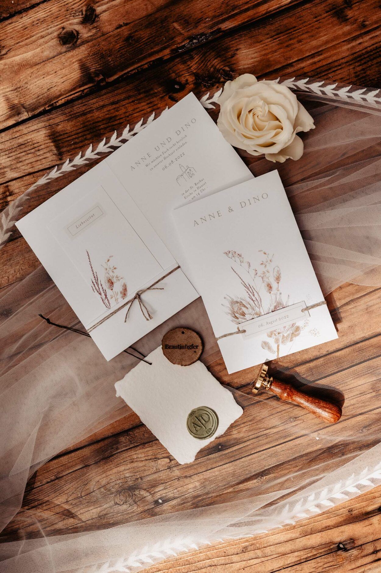 Hochzeitseinladung, Papeterie, Rose, Holz, Wachssiegel, Full HD, Hintergrundbild fürs Handy