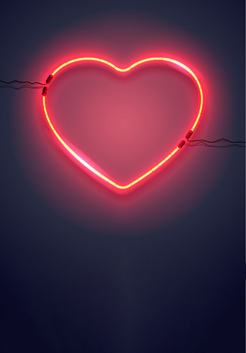 Neonherz, Rotes Neon, Dunkelblauer Hintergrund, Leuchtend, Minimalistisch, HD Wallpaper
