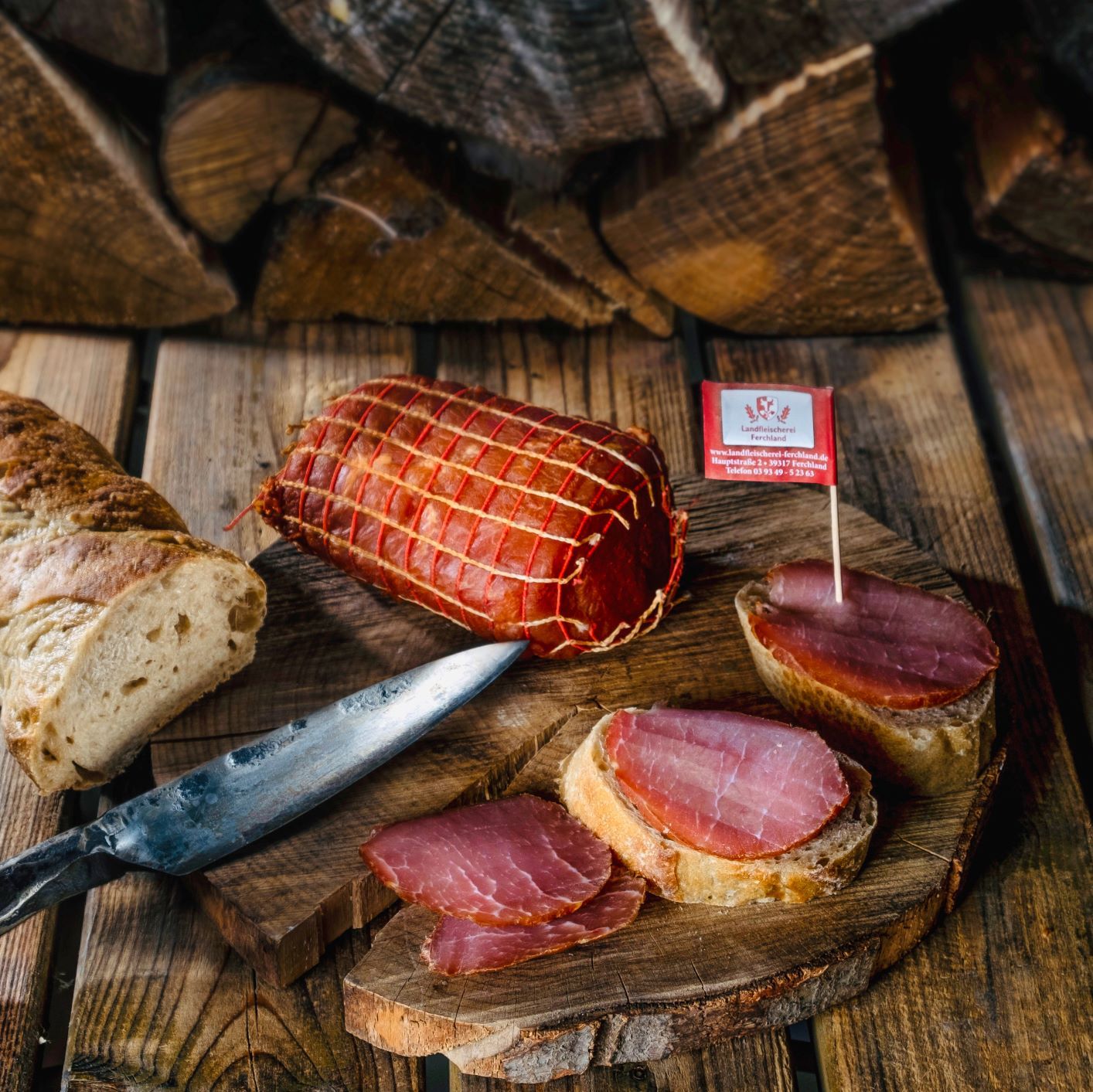 Räucherschinken, Brot, Messer, Holztisch, Rustikal, HD, iPad-Hintergrundbild