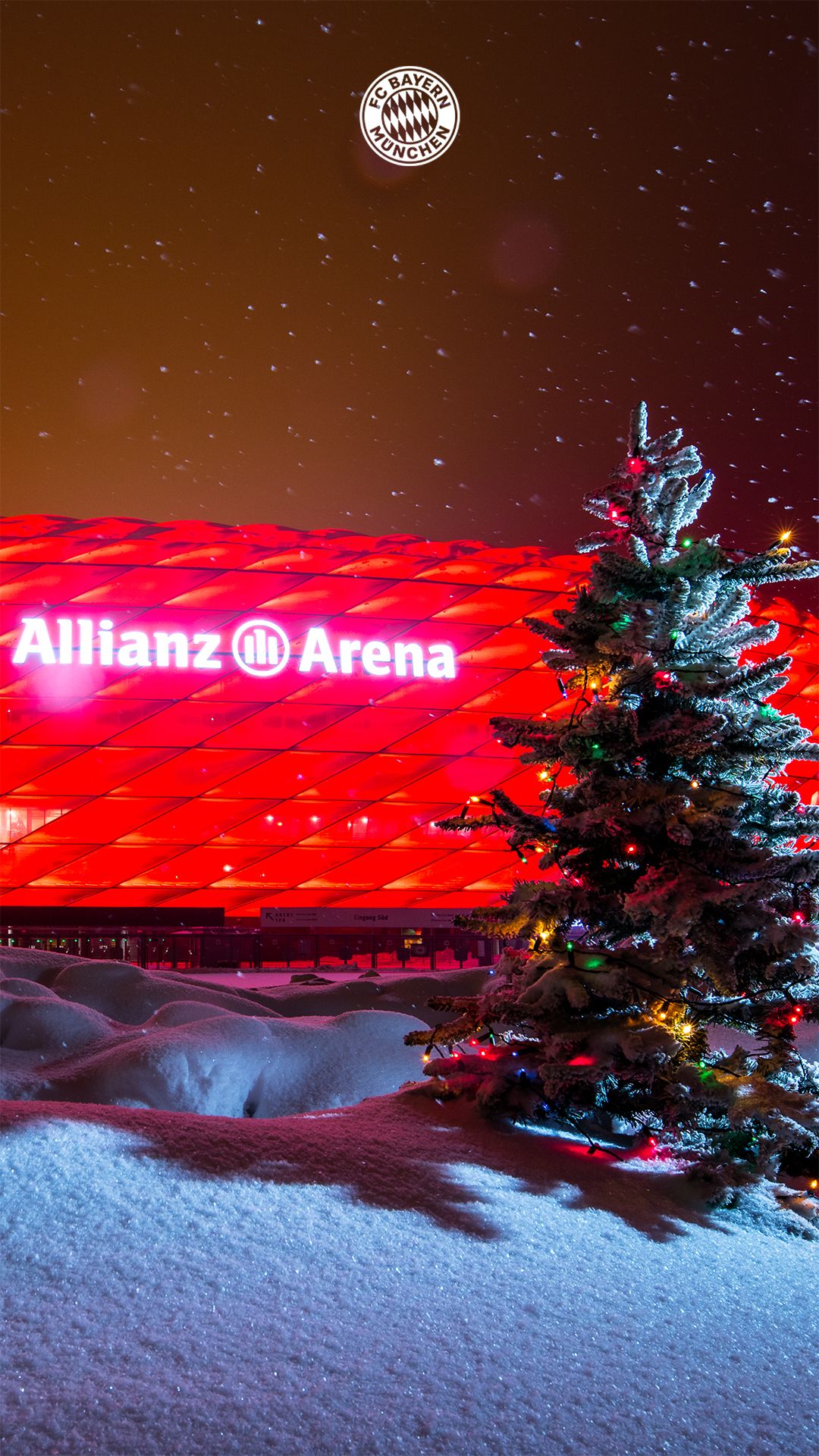 Allianz Arena, FC Bayern München, Weihnachtsbaum, Schnee, Nacht, Rote Beleuchtung, Handy-Hintergrundbild