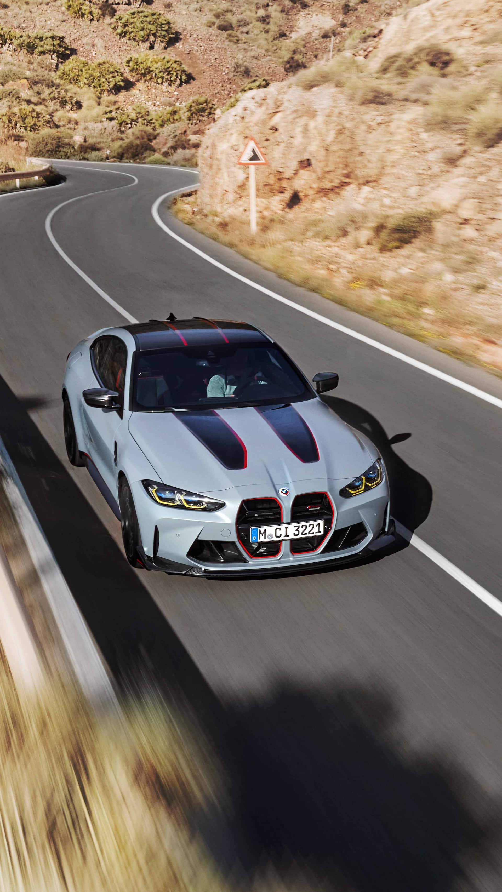 BMW M4, Bergstraße, Kurve, Bewegungsunschärfe, Weißer Sportwagen, Android-Hintergrundbild
