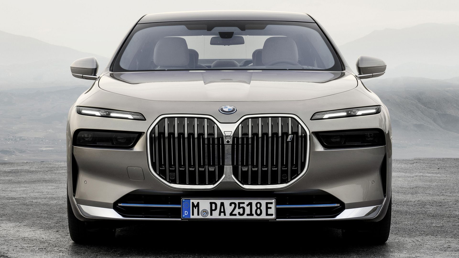 BMW i7, BMW 7er, Luxuslimousine, Nierengrill, Frontansicht, Full HD, Laptop-Hintergrundbild