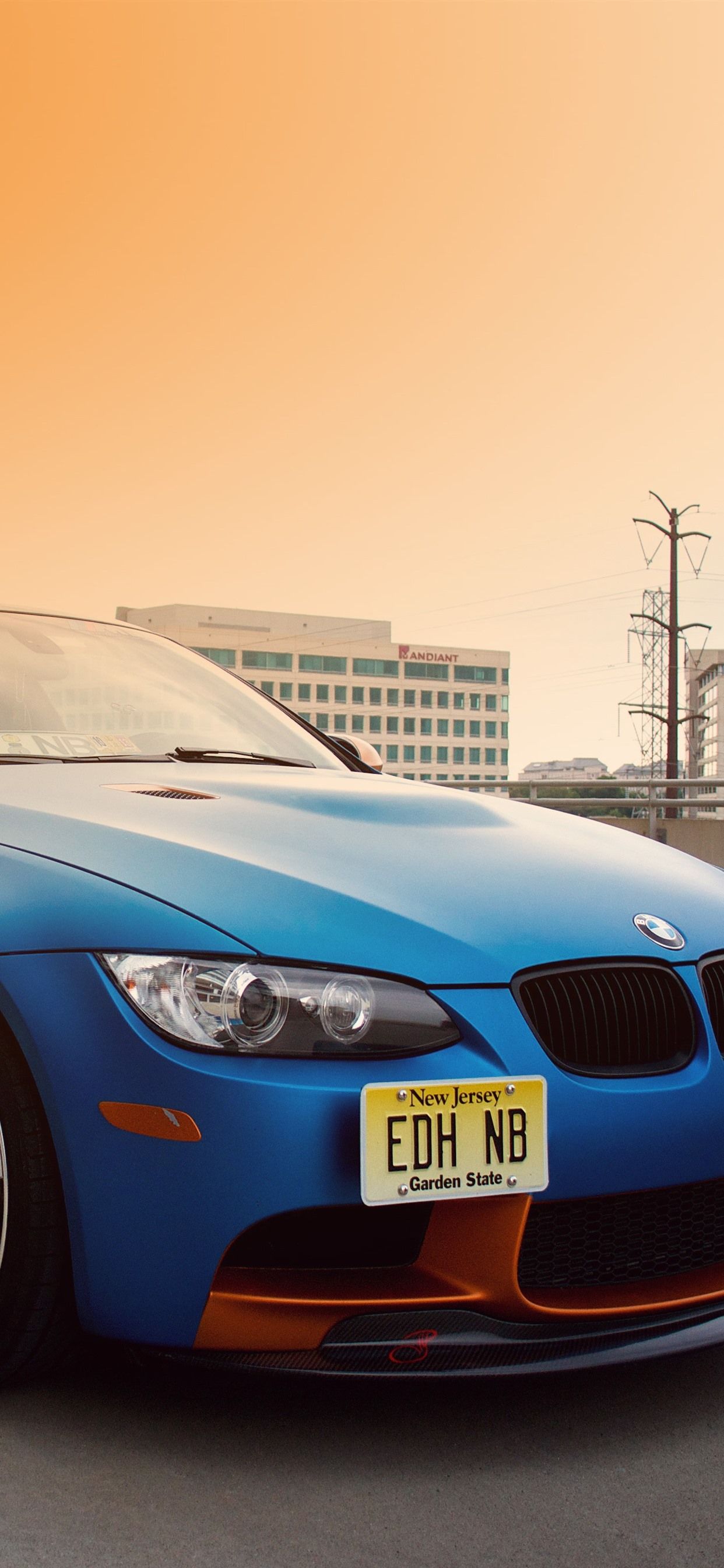 BMW M3 E92, Blaues Auto, Orangefarbener Himmel, Dämmerung, Full HD, Handy-Hintergrundbild