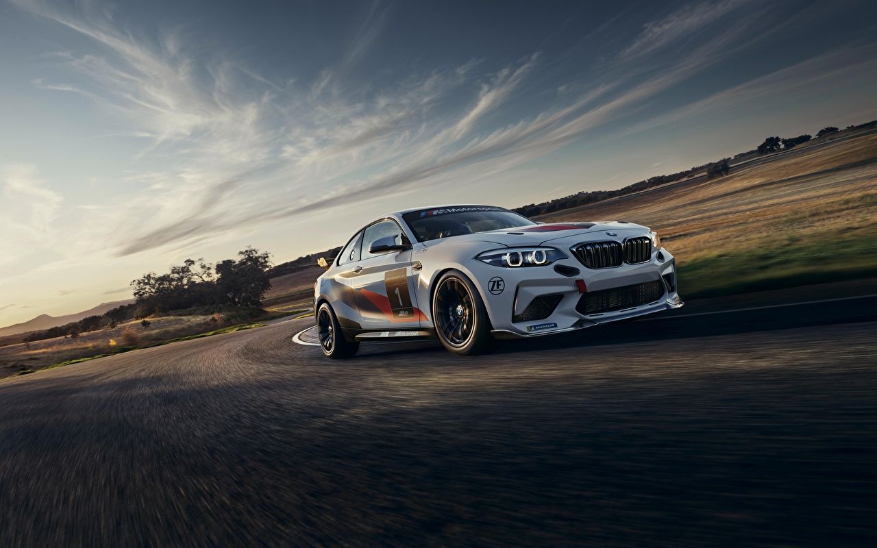 BMW M2, Silbernes Coupé, Landstraße, Wolken, Bewegungsunschärfe, HD, Desktop-Hintergrund
