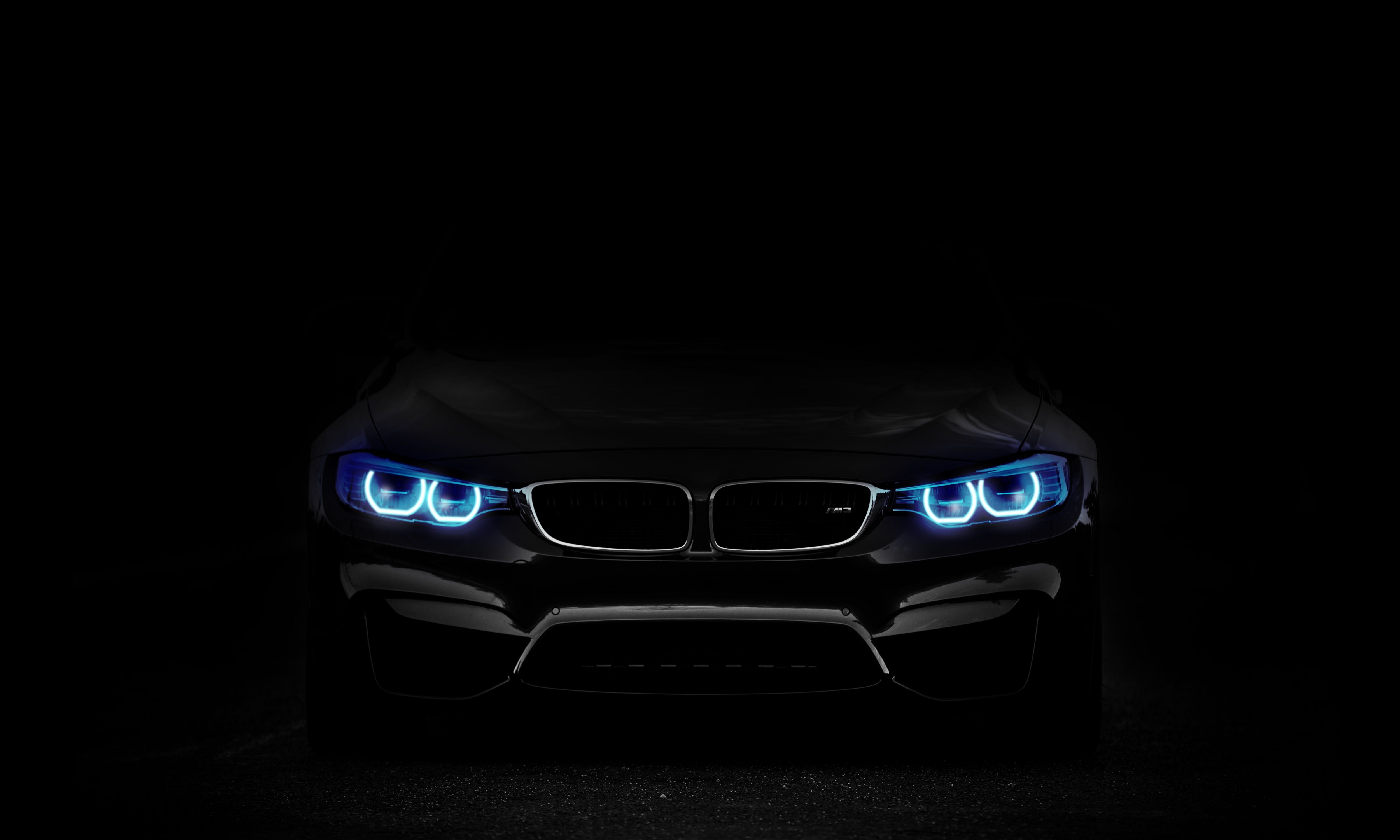 BMW, Angel Eyes, Blaue Scheinwerfer, Schwarzer Hintergrund, Dunkel, 4K Wallpaper