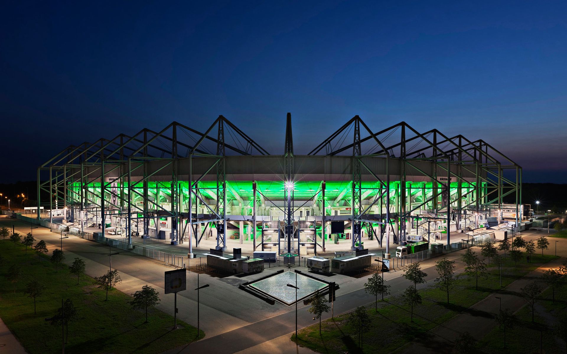 Borussia-Park, Borussia Mönchengladbach, Stadion, Abenddämmerung, Grüne Beleuchtung, Full-HD-Hintergrundbild