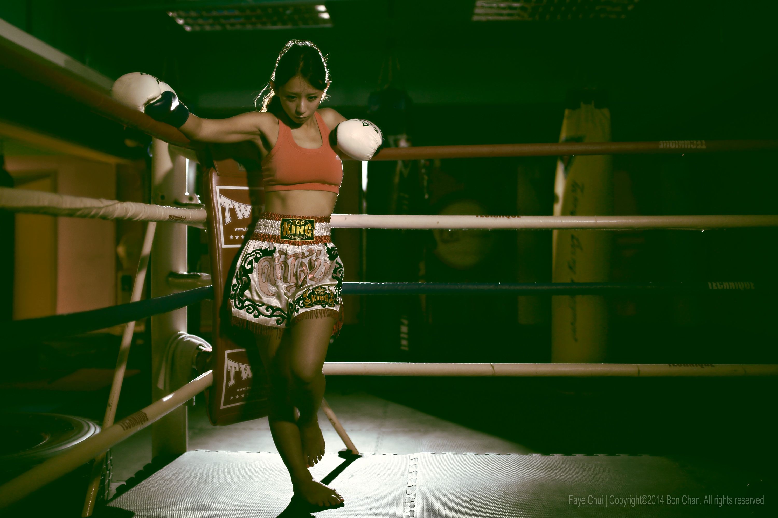 Muay Thai, Kämpferin, Boxring, Training, 2K, Hintergrund für den Desktop
