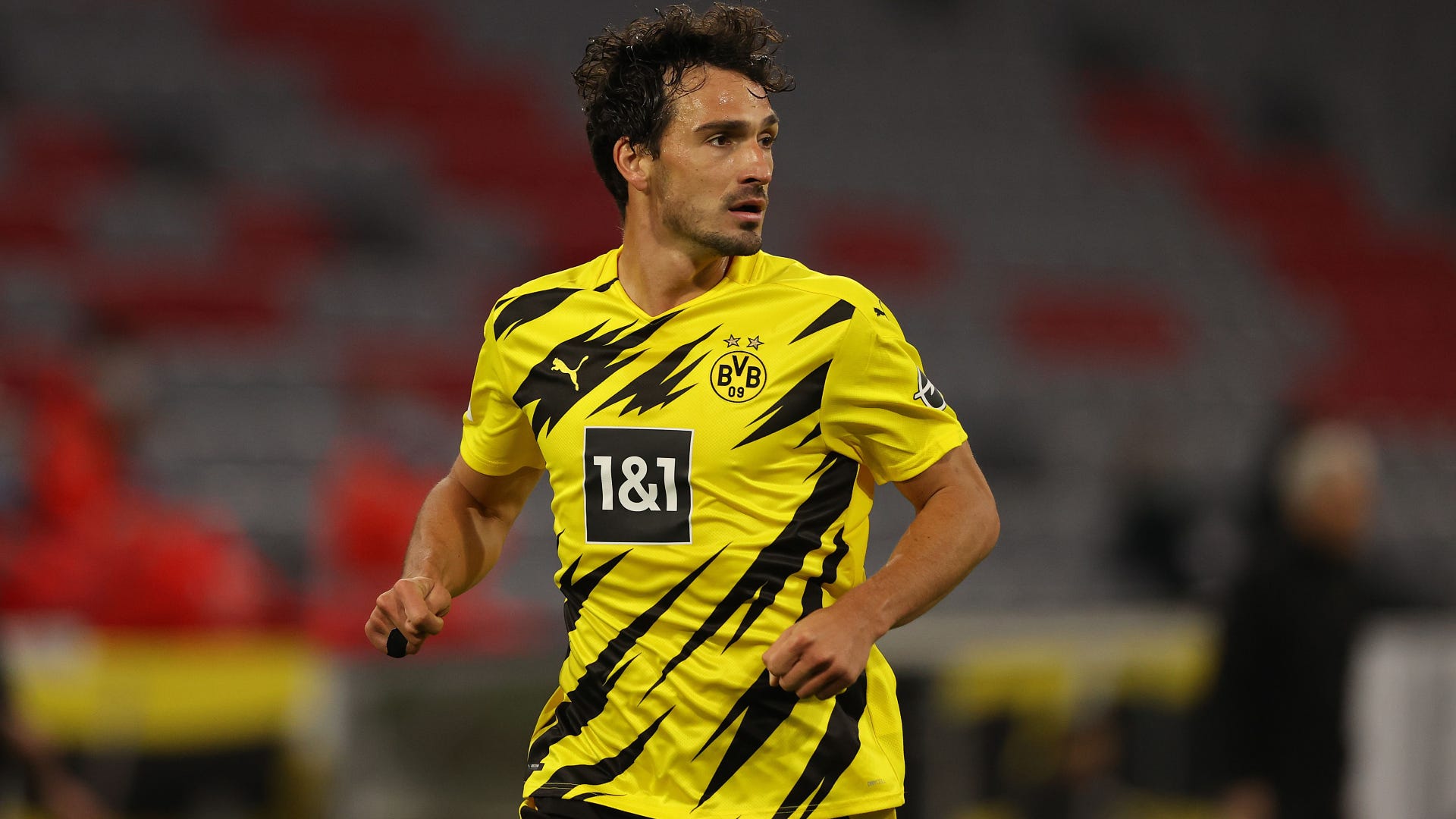 Mats Hummels, Borussia Dortmund, Trikot, Fußballspieler, Stadion, Full HD, Breitbild-Hintergrundbild