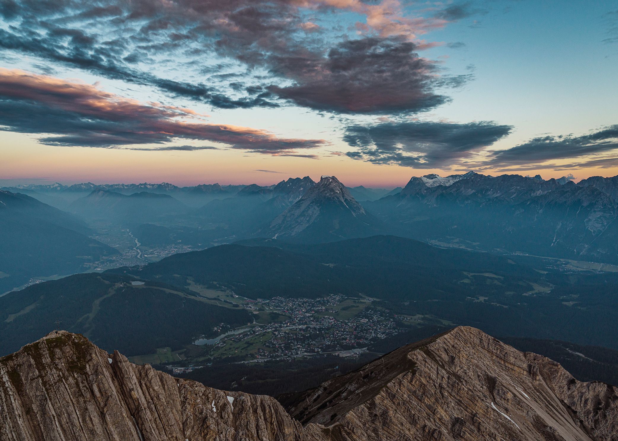Alpen, Berggipfel, Tal, Abenddämmerung, Aussicht, Full HD, Desktop-Hintergrund für Windows