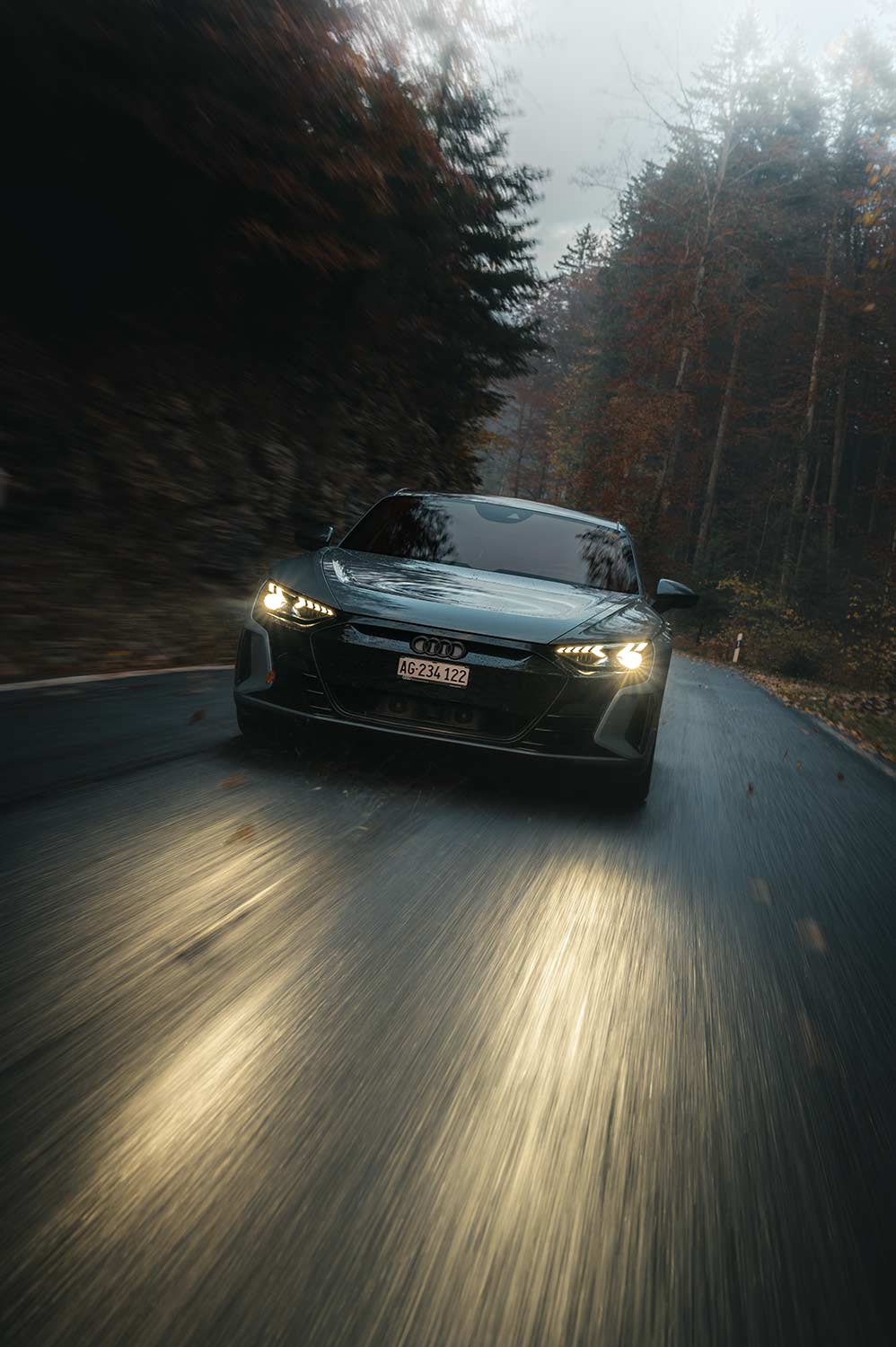 Sportwagen, Waldstraße, Scheinwerfer, Nebel, Bewegungsunschärfe, HD, Handy-Hintergrund