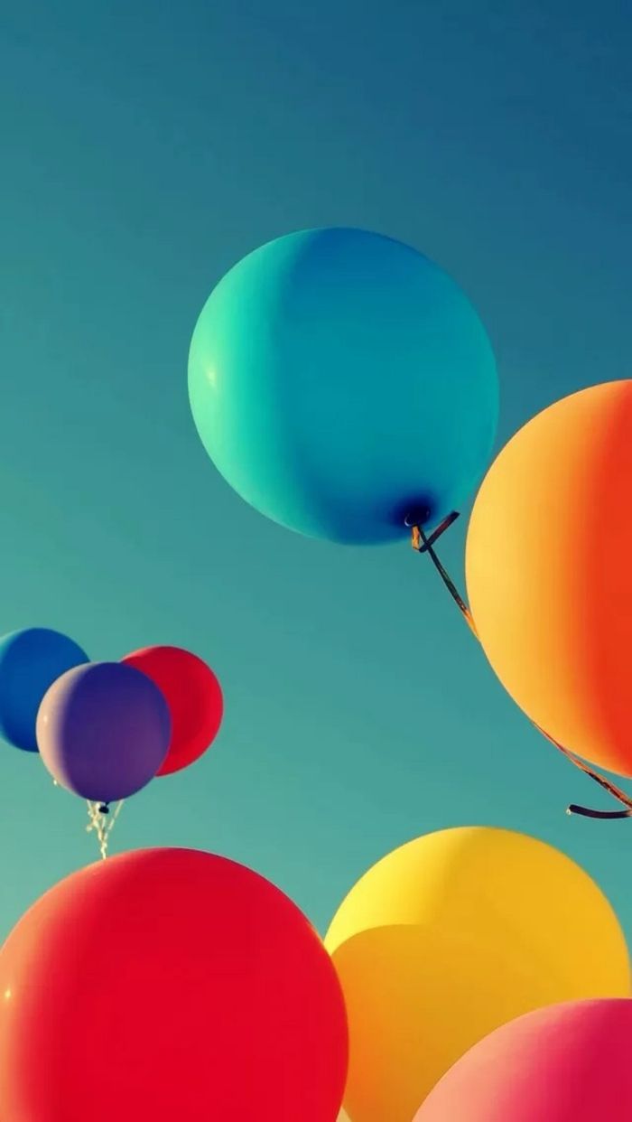 Luftballons, Blauer Himmel, Bunte Ballons, Fröhlich, Hintergrundbild für iPhone und Android