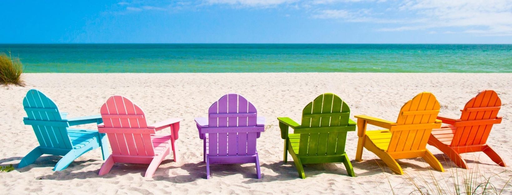 Strandstühle, Adirondack-Stühle, Strand, Meer, Sommer, Bunte Stühle, HD, Windows-Hintergrundbild