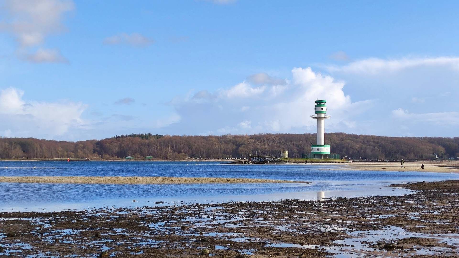 Leuchtturm, Küste, Ostsee, Blauer Himmel, Strand, 16:9, Full-HD-Hintergrundbild für den Desktop