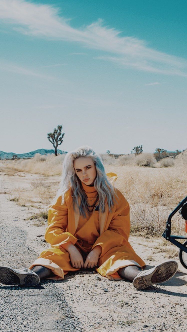 Billie Eilish, Wüste, Josua-Palme, Blauer Himmel, HD, Hintergrundbild fürs Handy